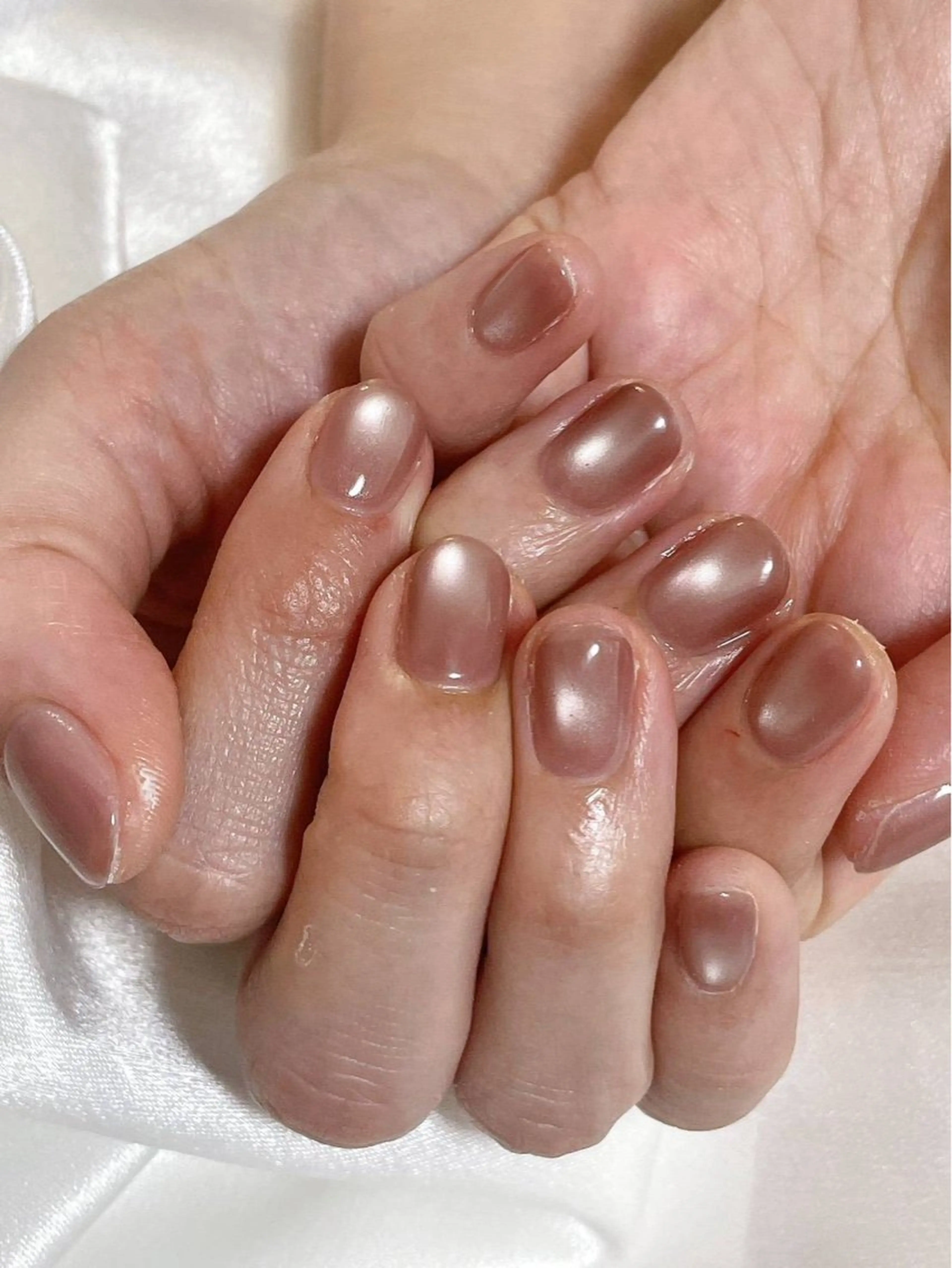 ネイル オーロラネイル 桜ネイル フラワーネイル フットネイル フレンチネイル ハンドネイル mogunail &blowのネイルデザイン