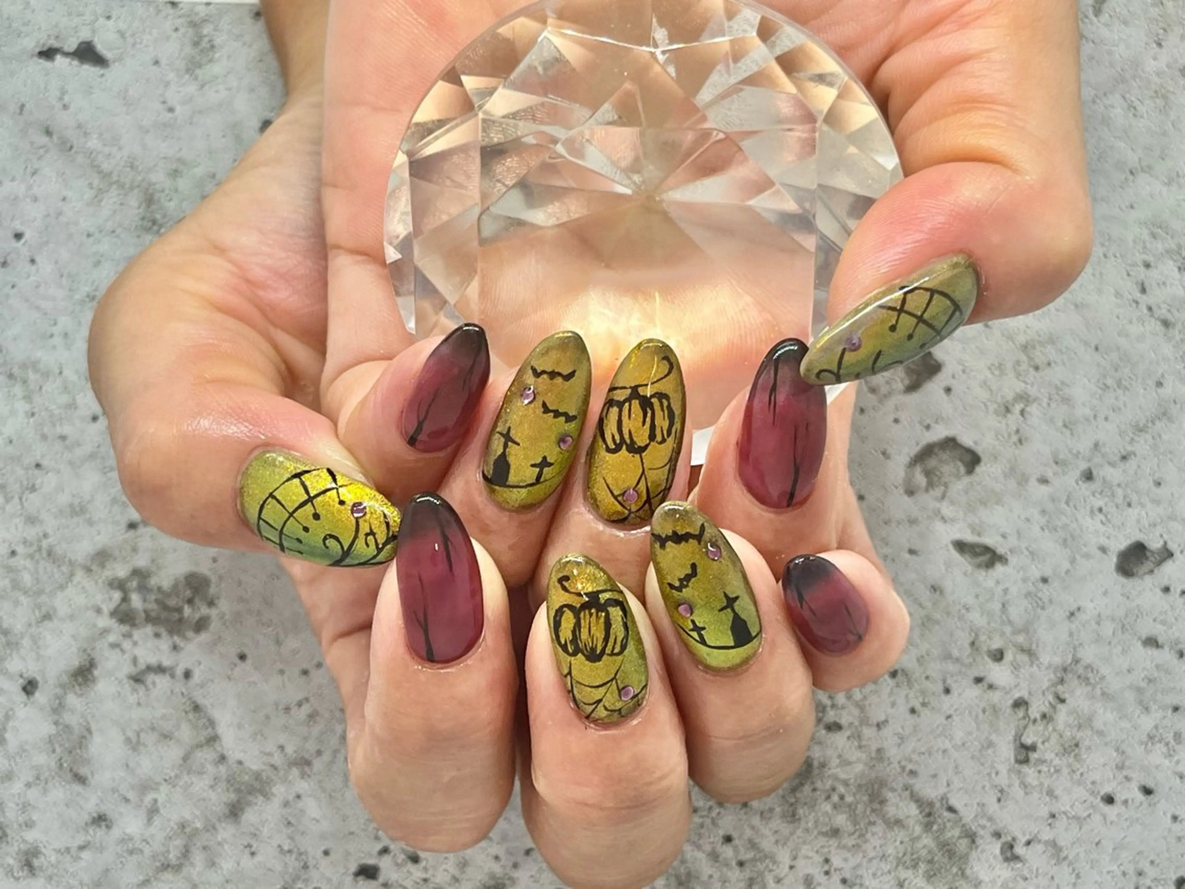 ネイル グリーン ハロウィン オレンジ Megumi Nailのネイルデザイン