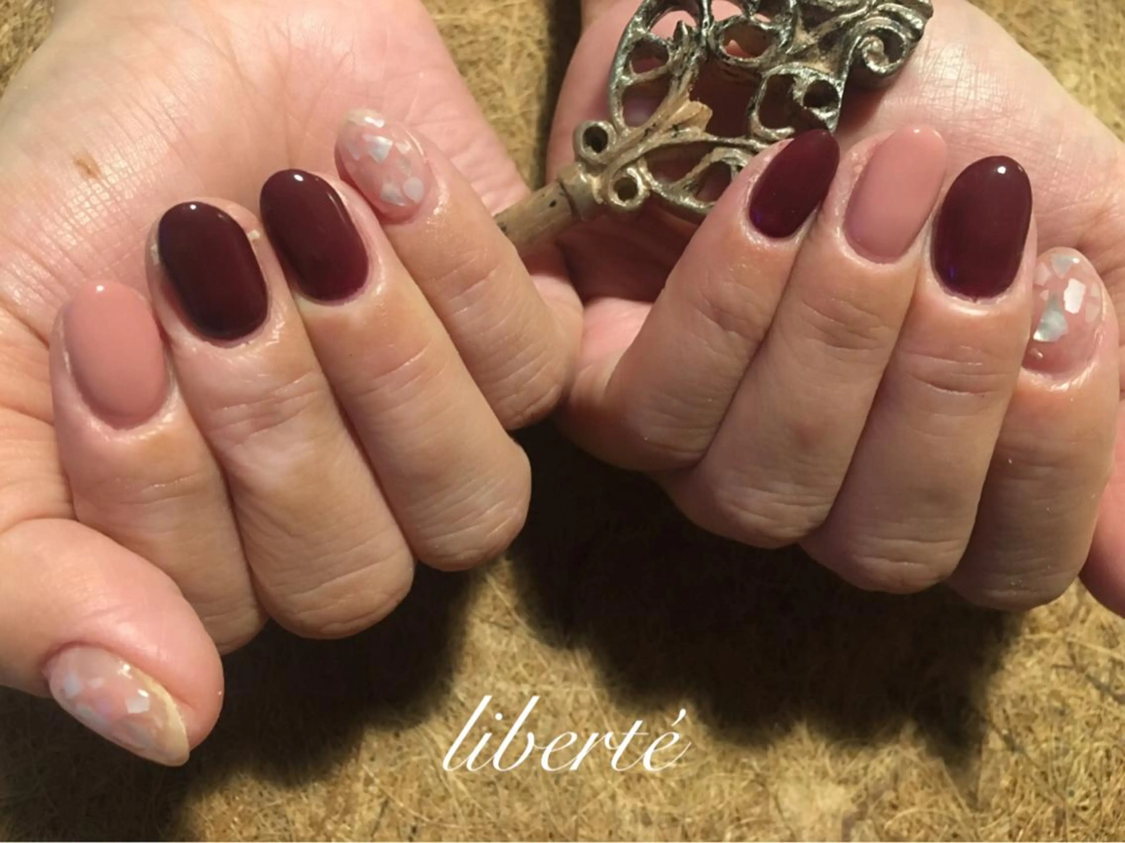 ネイル liberté (リベルテ)のネイルデザイン