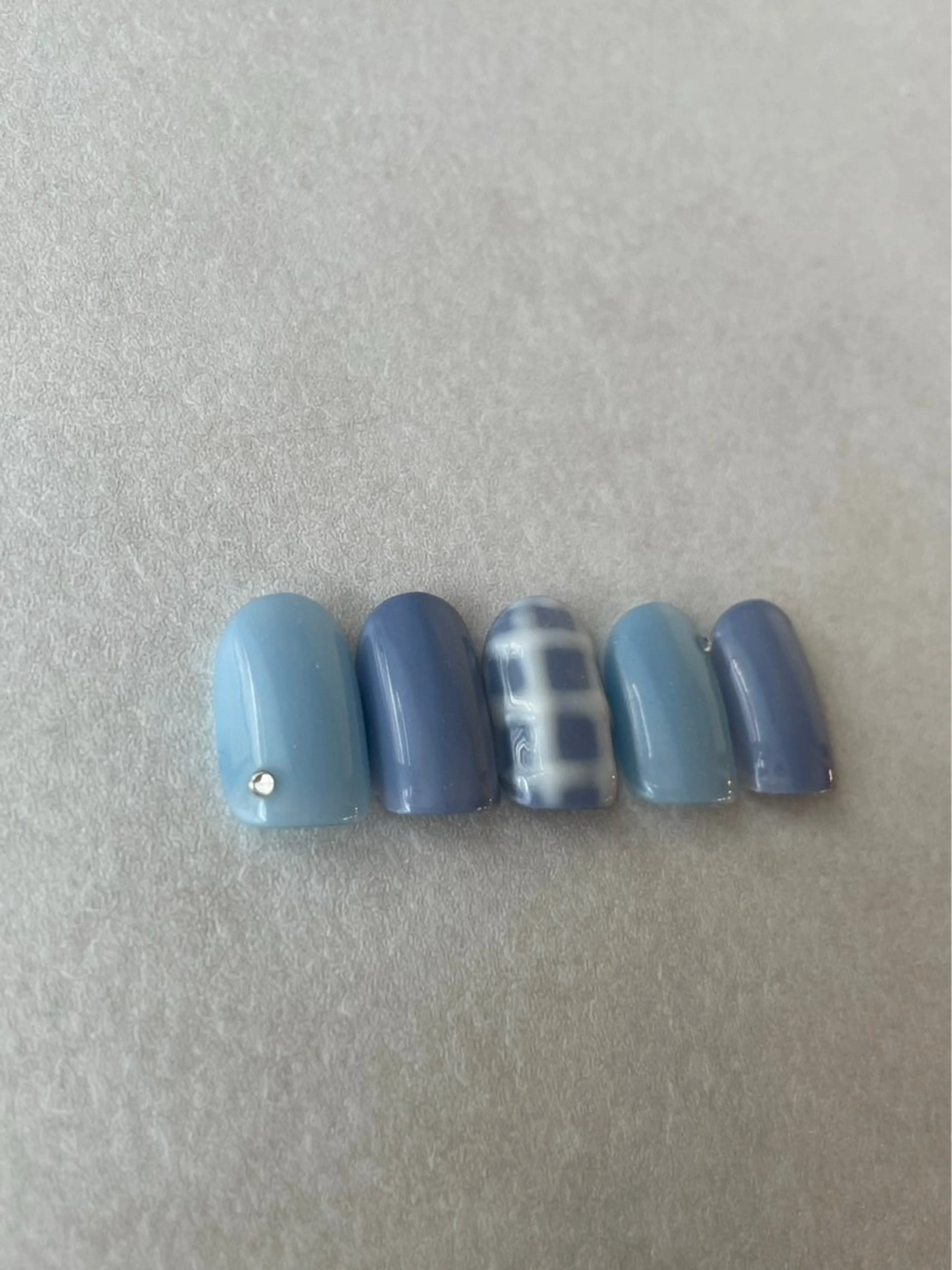 ネイル 🐈‍⬛ Minamiのネイルデザイン