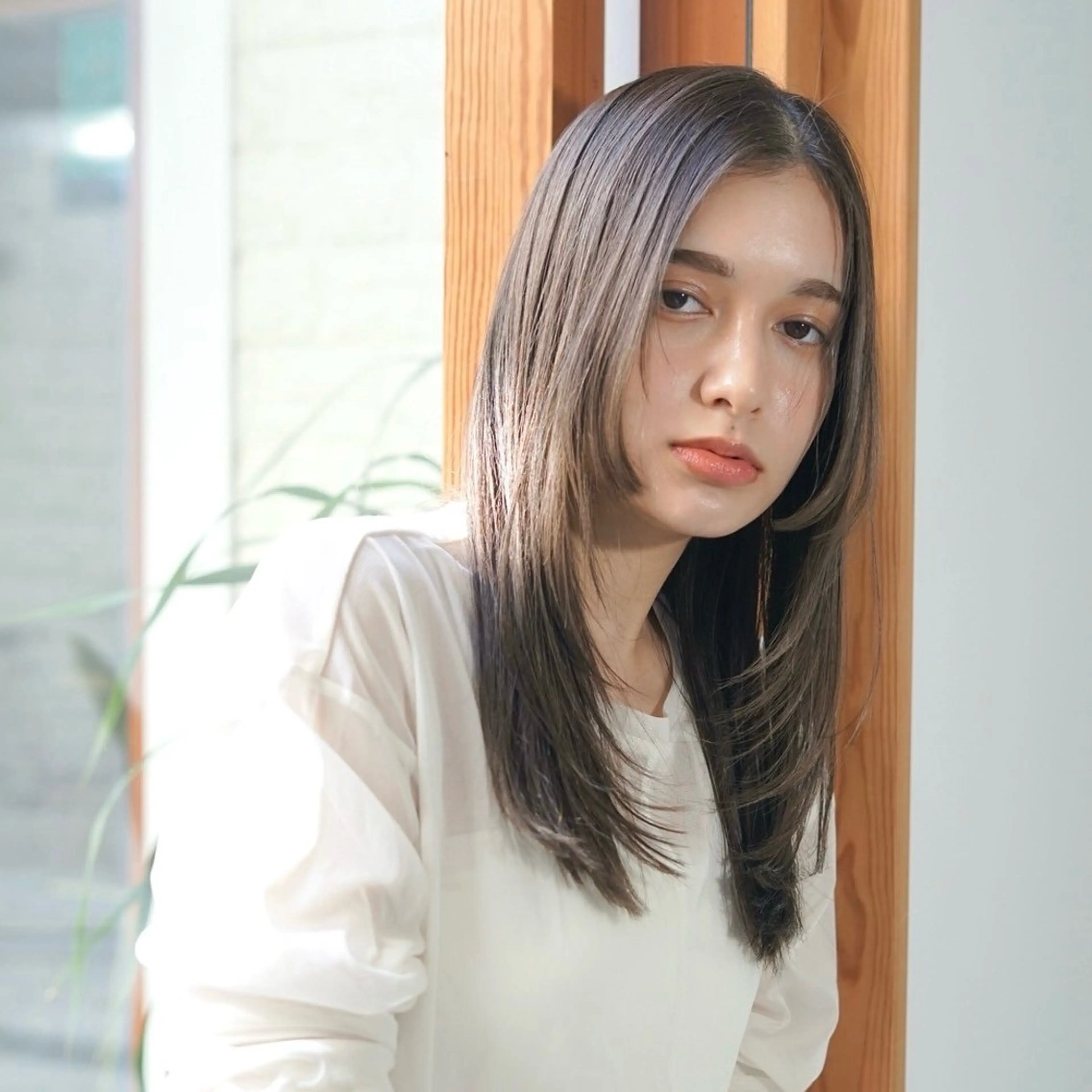 セミロング パーマ ヘアアレンジ セミロングパーマ ストレートパーマ カット 縮毛矯正 トリートメント 髪質改善ストレート✨ パーマヘア✨YUKIのヘアスタイル