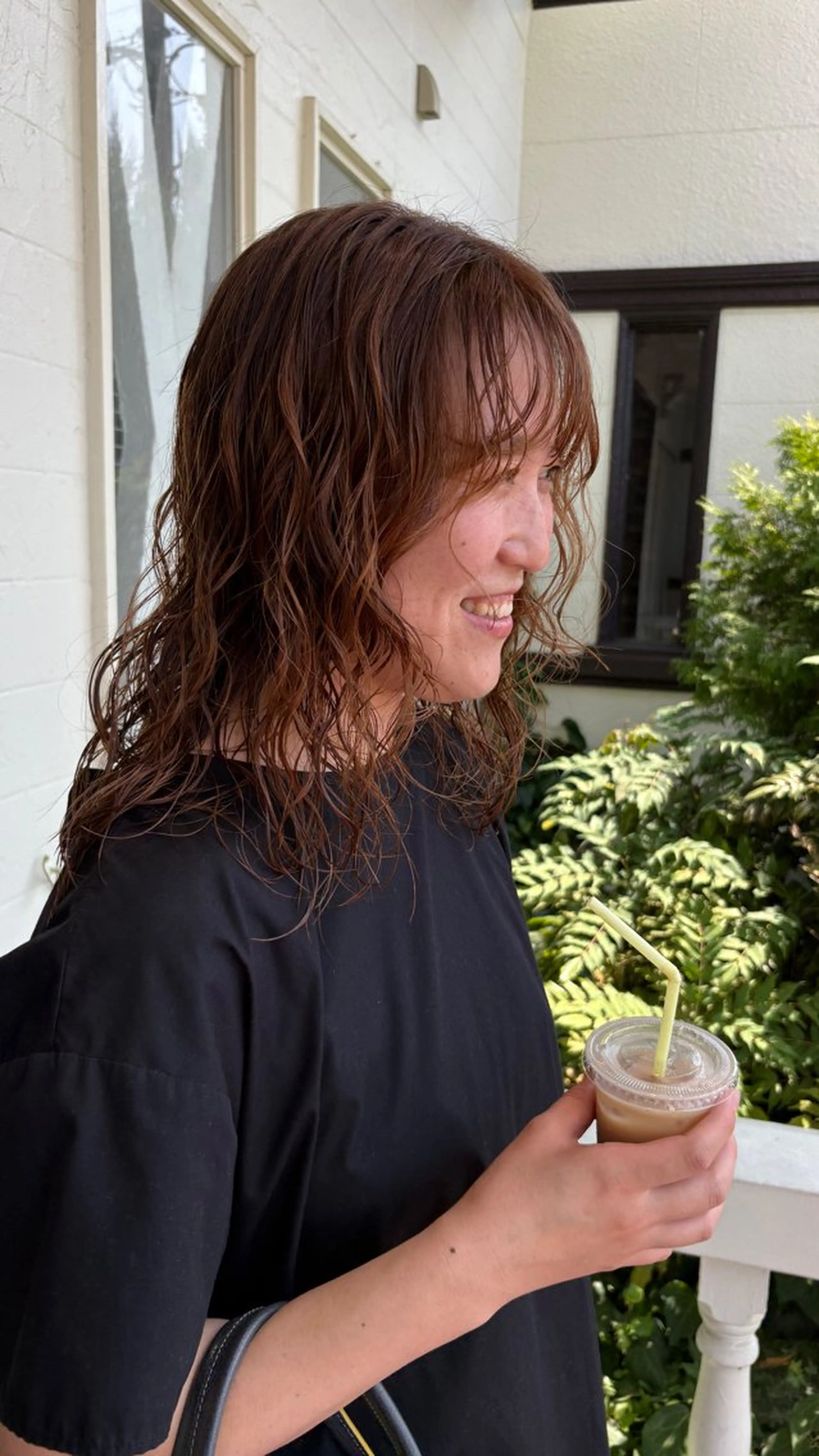 ロング カラー ベージュカラー ミルクティーベージュ カット ヘアカラー パーマ 江原 彩華のヘアスタイル