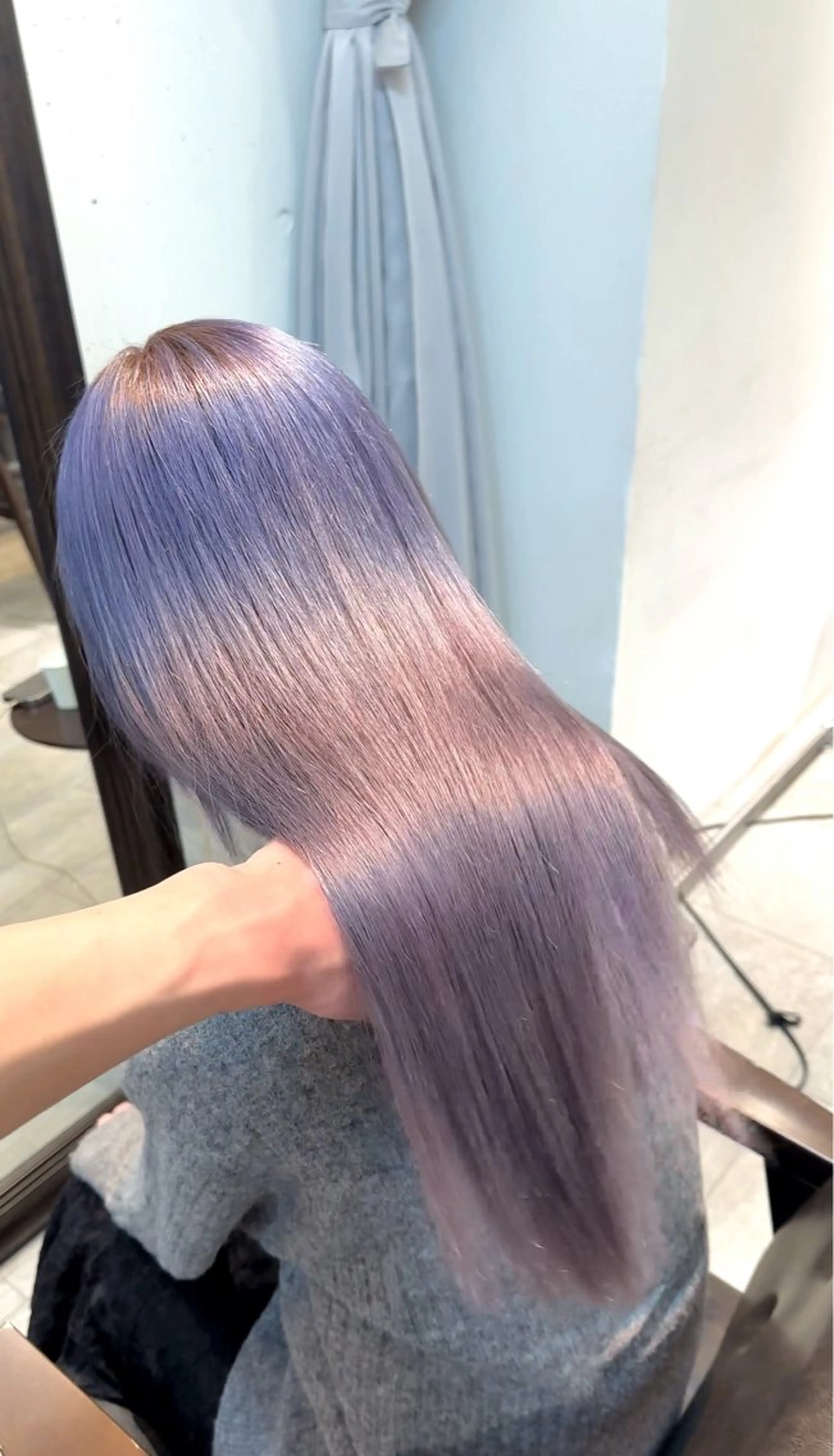 セミロング カラー パーマ ヘアアレンジ ヘアカラー トリートメント ブリーチカラー🤍 颯馬🐈‍⬛のヘアスタイル