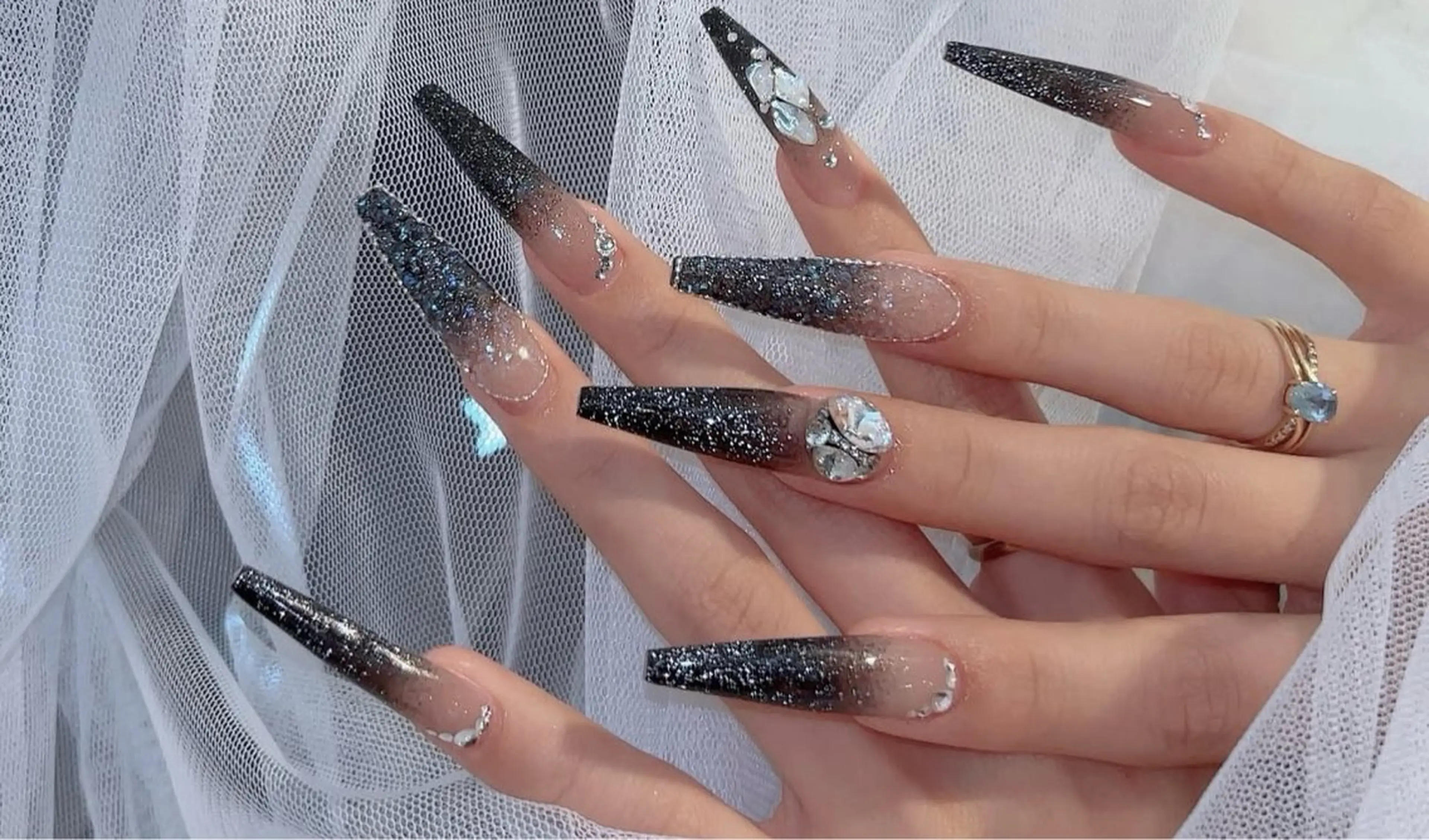 ネイル 韓国ネイル 持ち込み ニュアンスネイル ネイルチップ ハンドネイル TABI ANA.CHUOのネイルデザイン