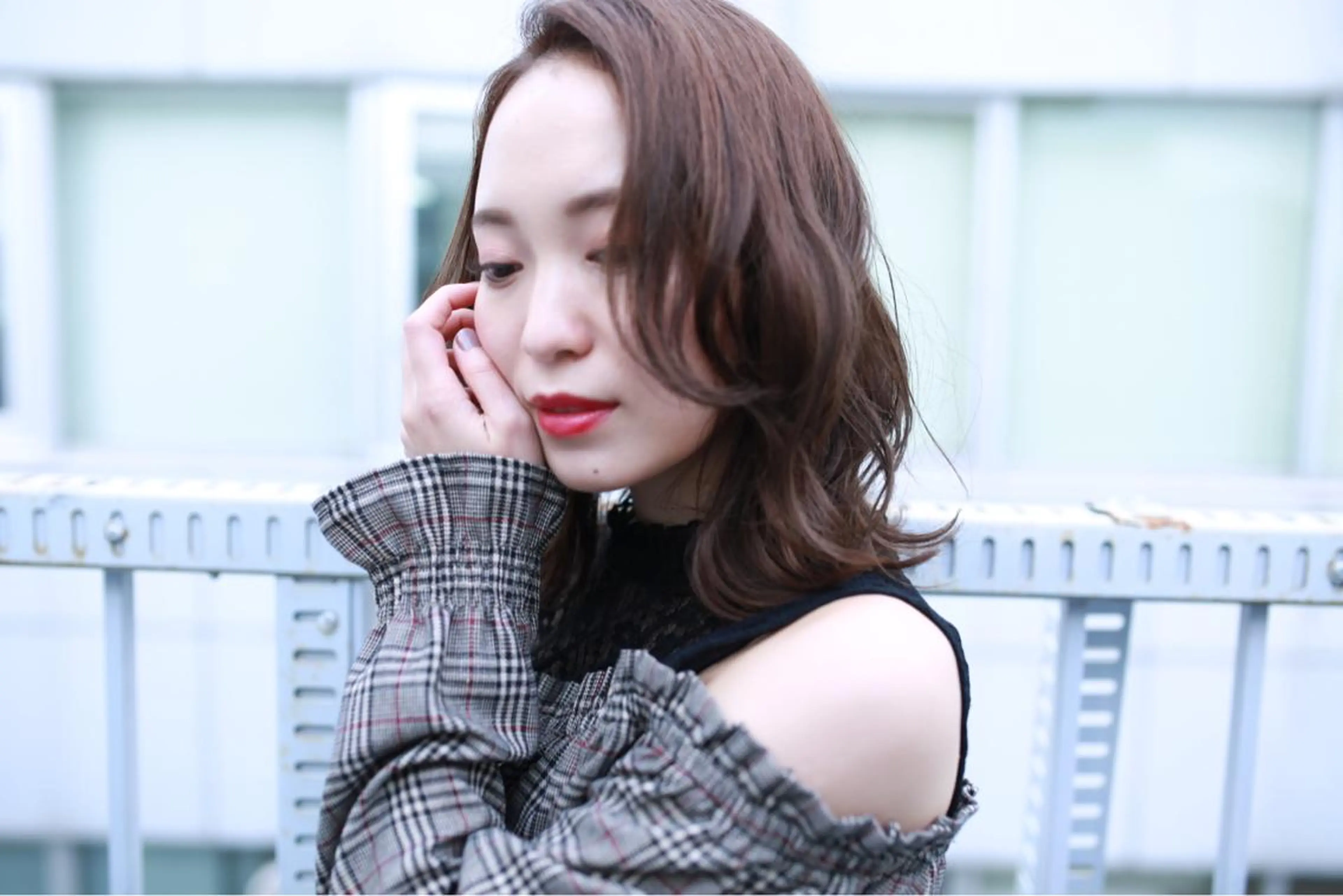 ミディアム カラー パーマ ヘアアレンジ メンズ キッズ ネイル マツエク・マツパ カット パーマ トリートメント premier modelsのヘアスタイル