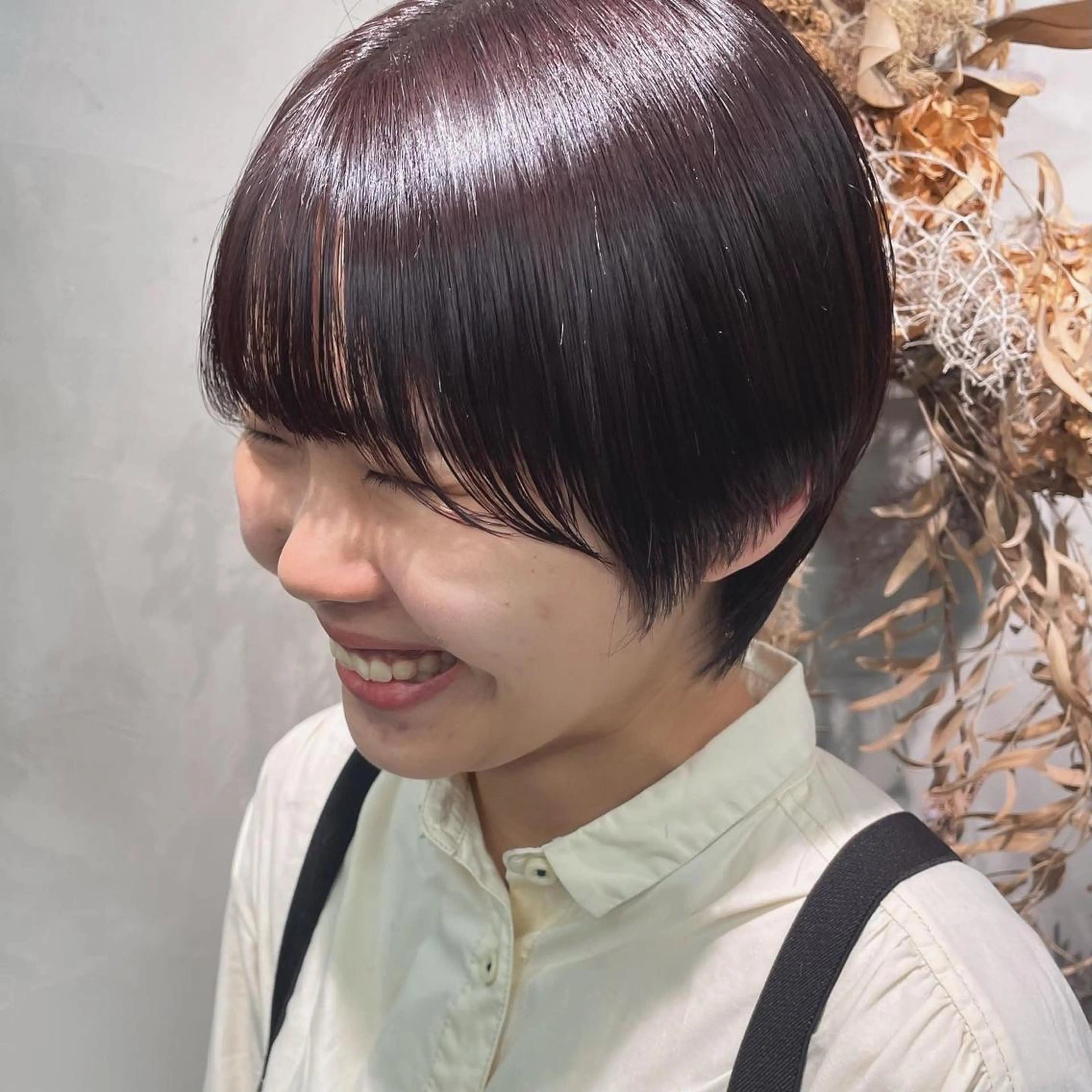 ショート RorriM natsuのヘアスタイル
