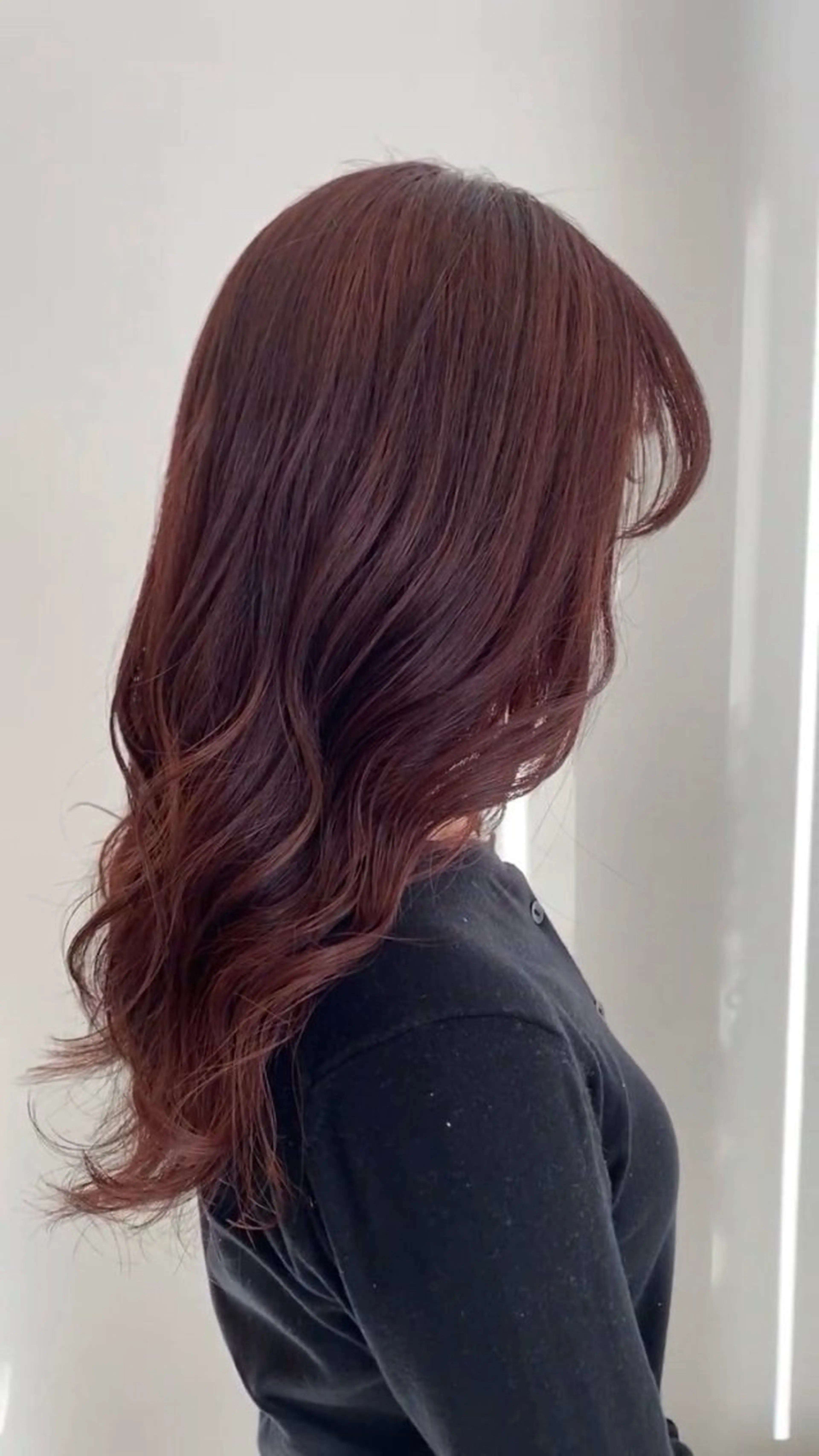 カラー 透明感カラー 白石 心愛のヘアスタイル