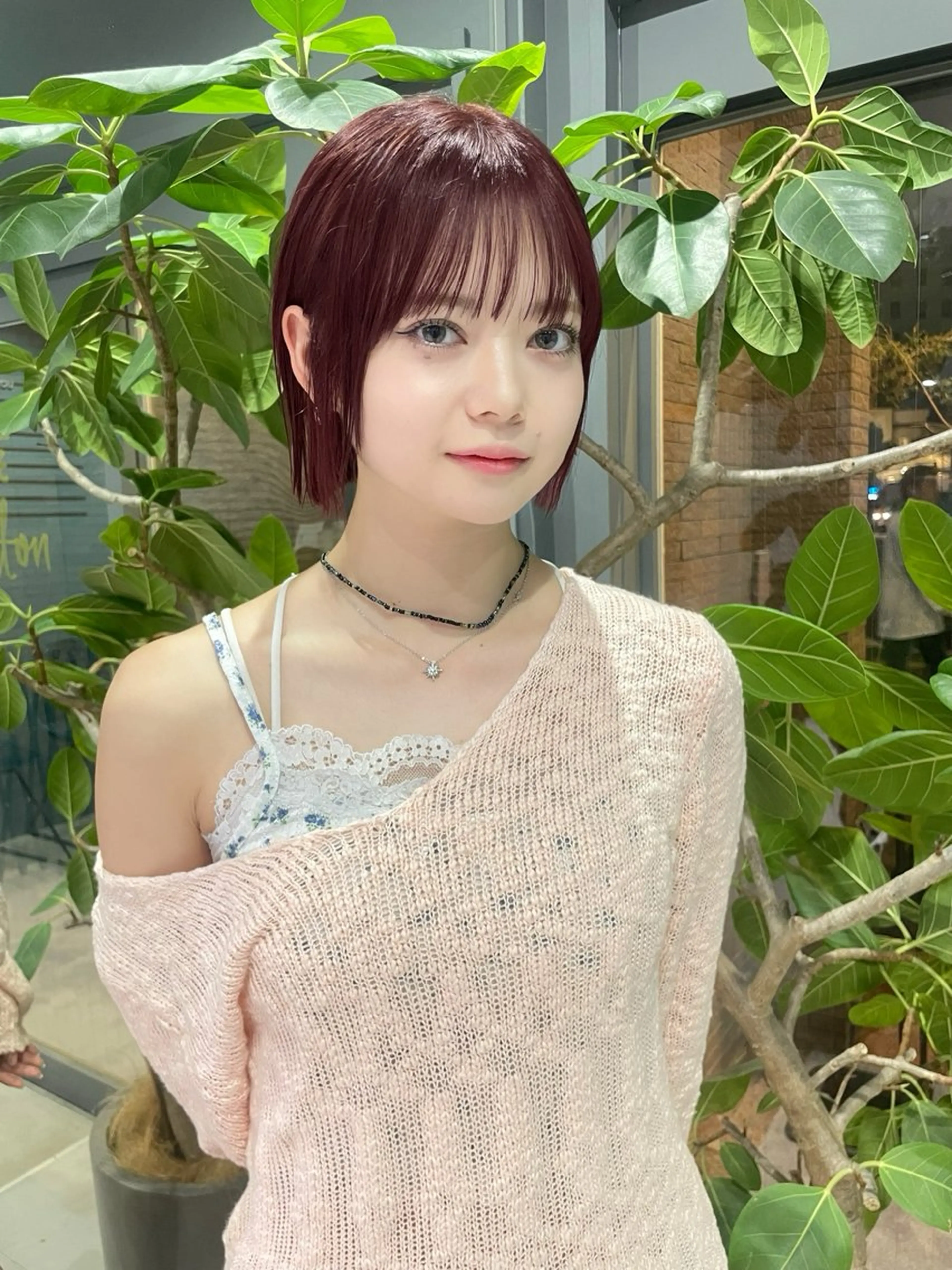 【🌟minimo特別価格🌟】🌷🐝ボブカット+透明感カラー+オージュア3STEPトリートメント🌷🐝の写真