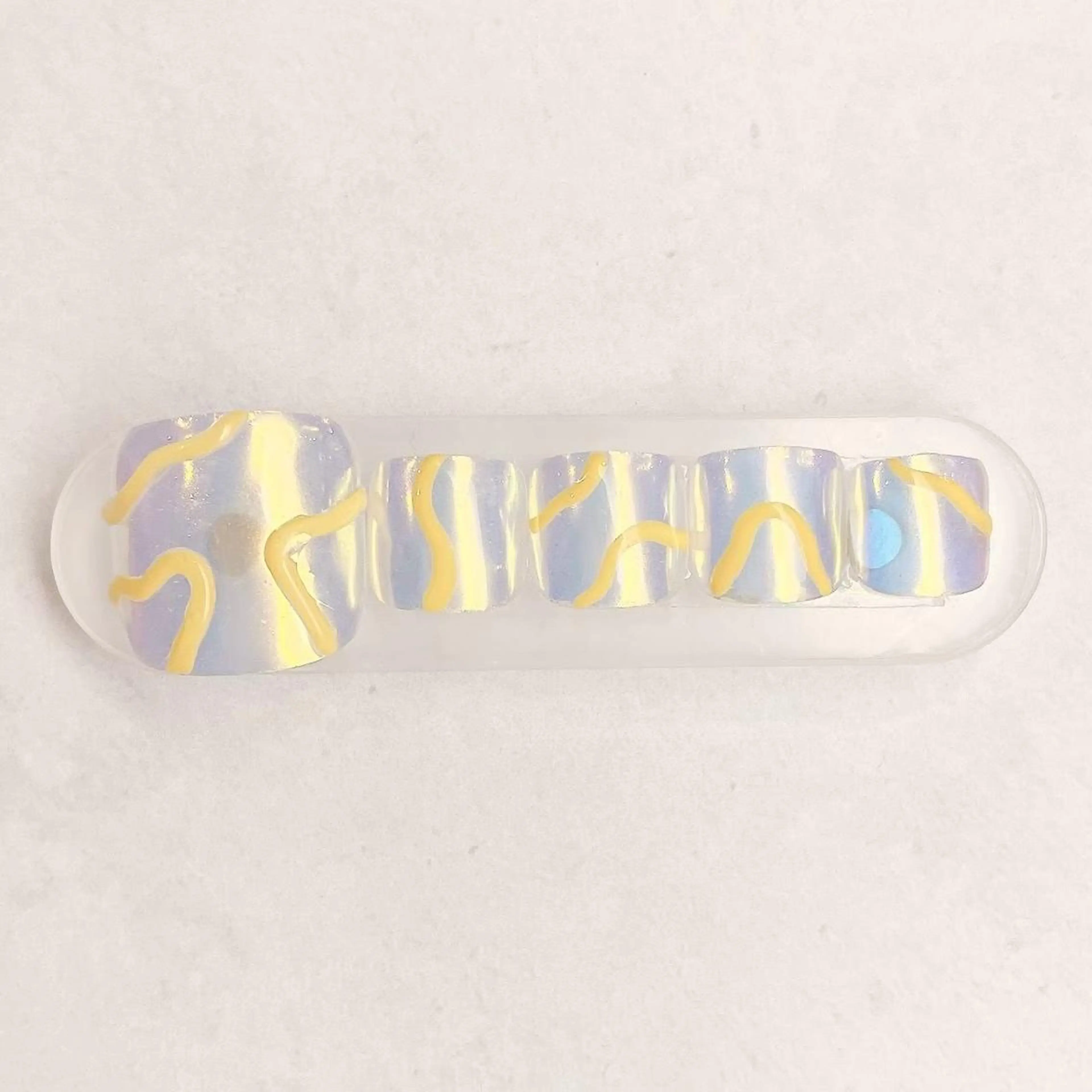 ネイル 丹羽 絵梨花のネイルデザイン