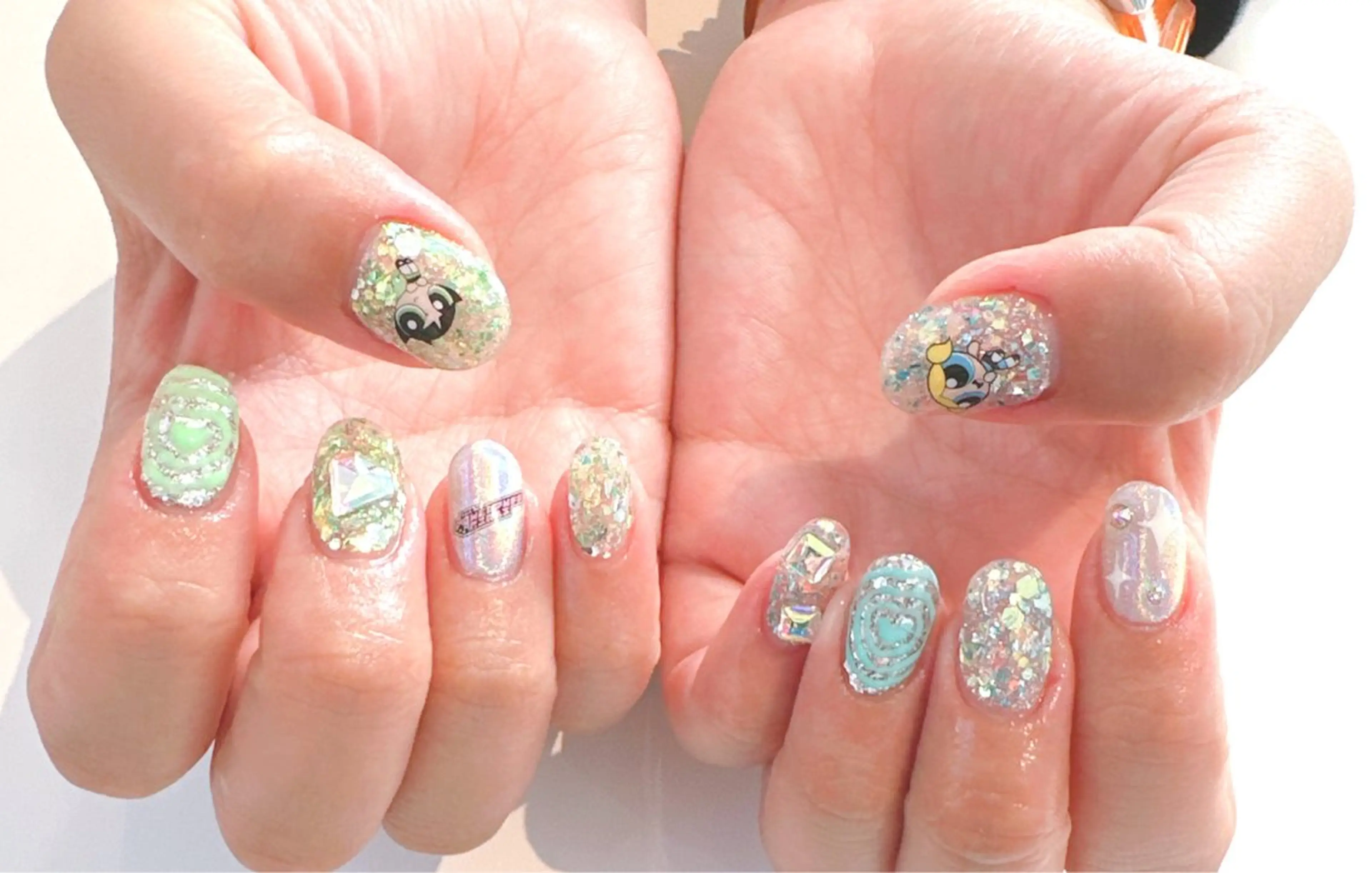 ネイル Atelier Peniculusのネイルデザイン