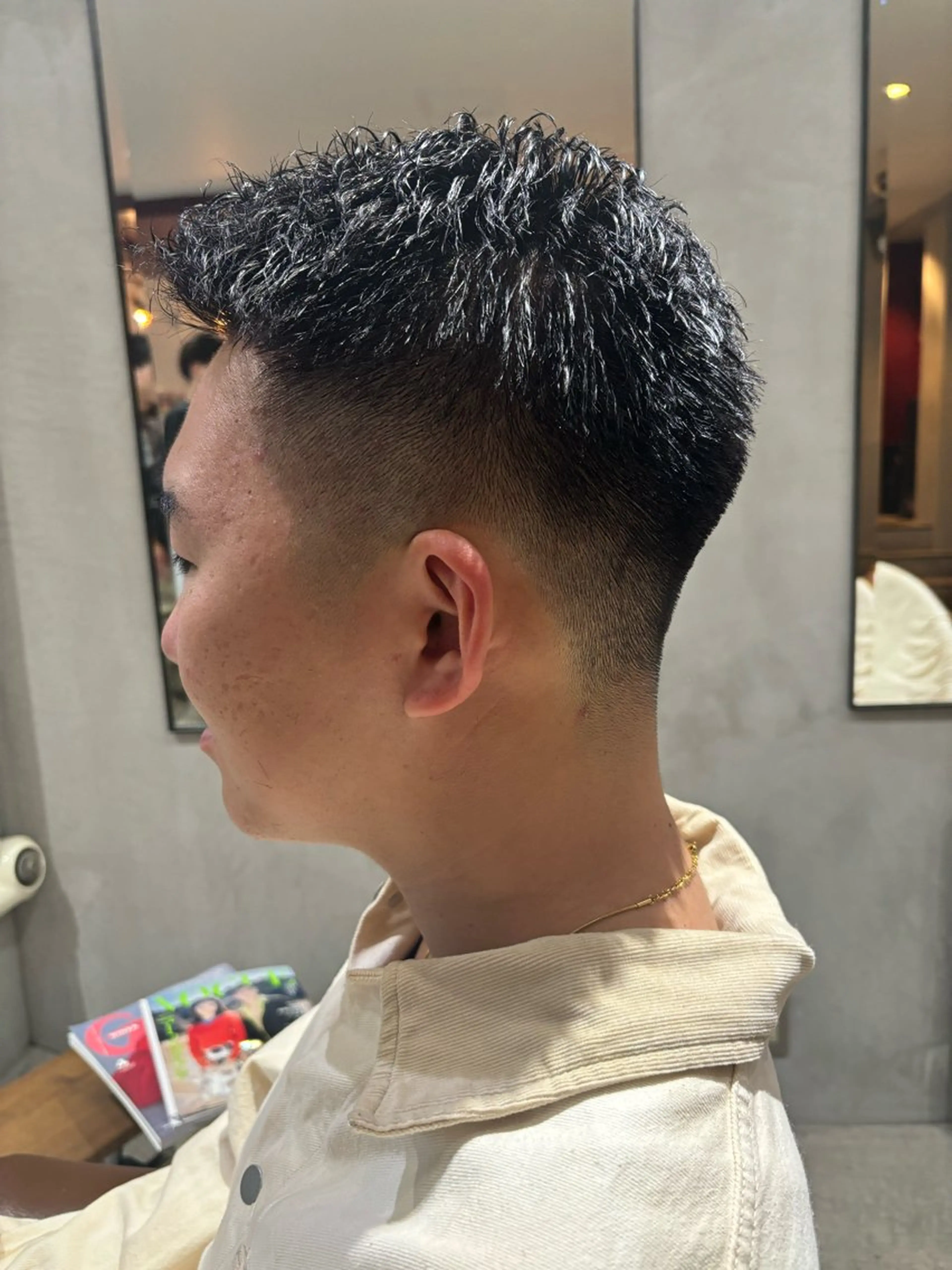 ショート メンズ フェードカット 刈り上げ 中目黒メンズ刈り上げ Harunaのヘアスタイル