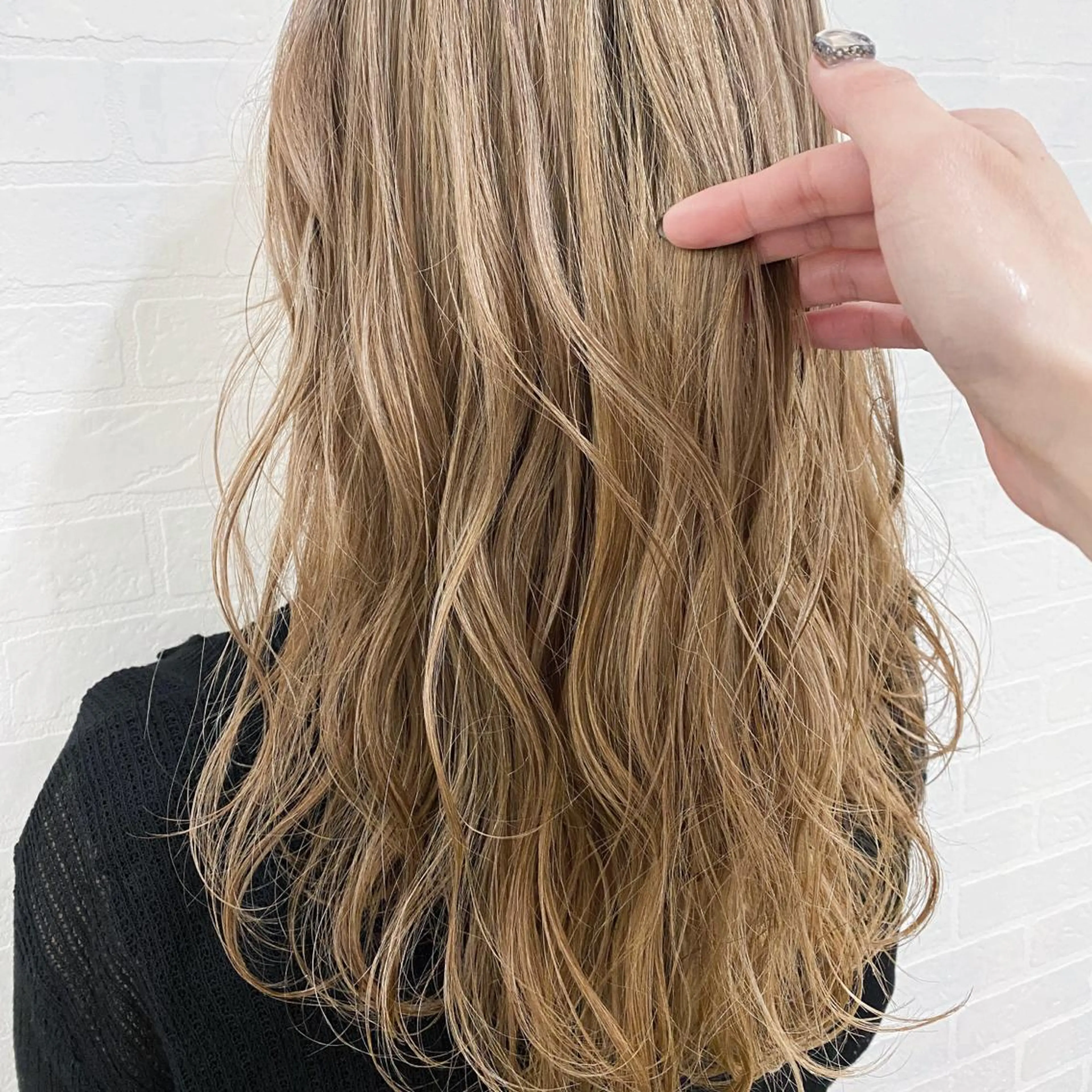 セミロング カラー .. meiのヘアスタイル