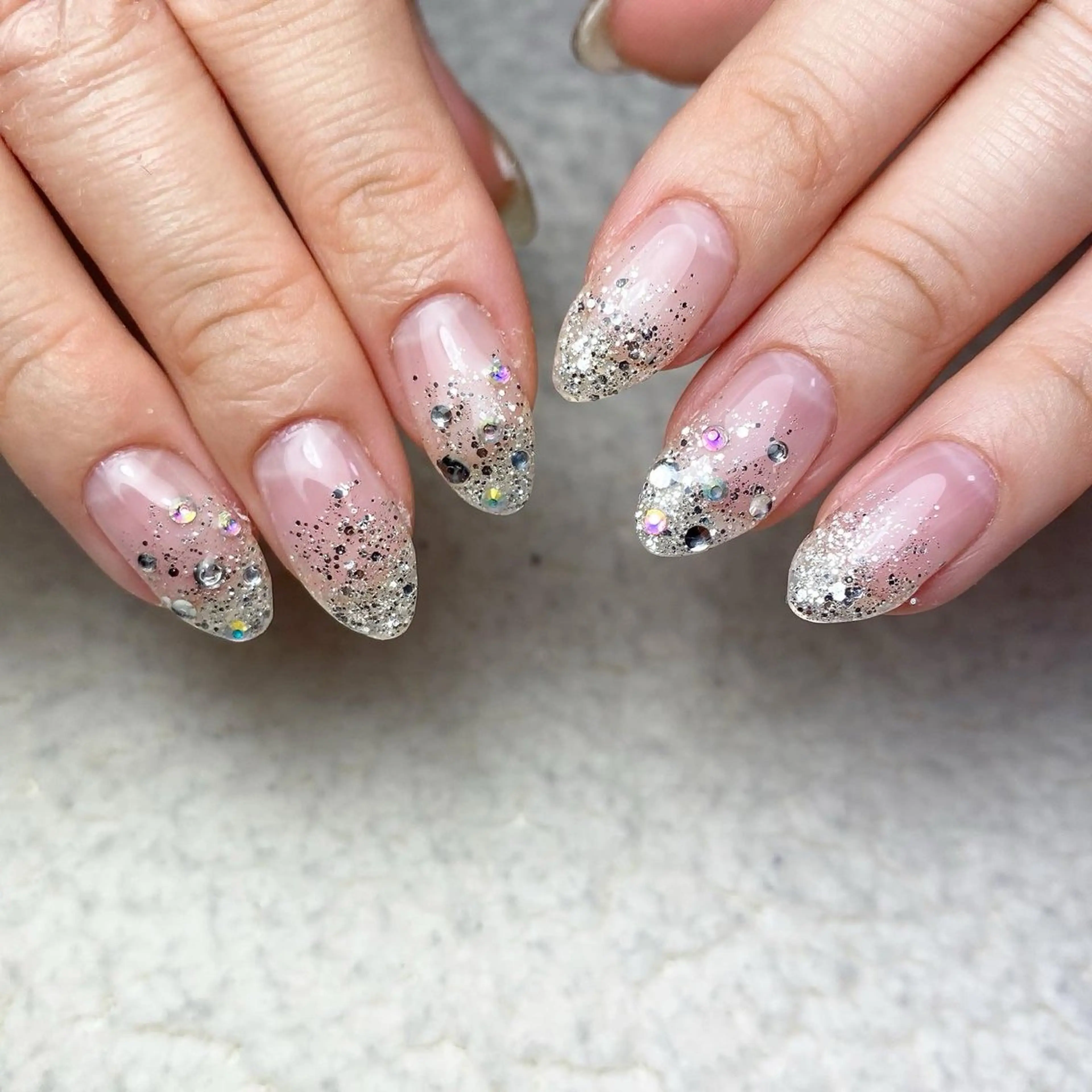 ネイル キラキラネイル ラメ(グリッター) ハンドネイル COCO +のエステ・リラクイメージ