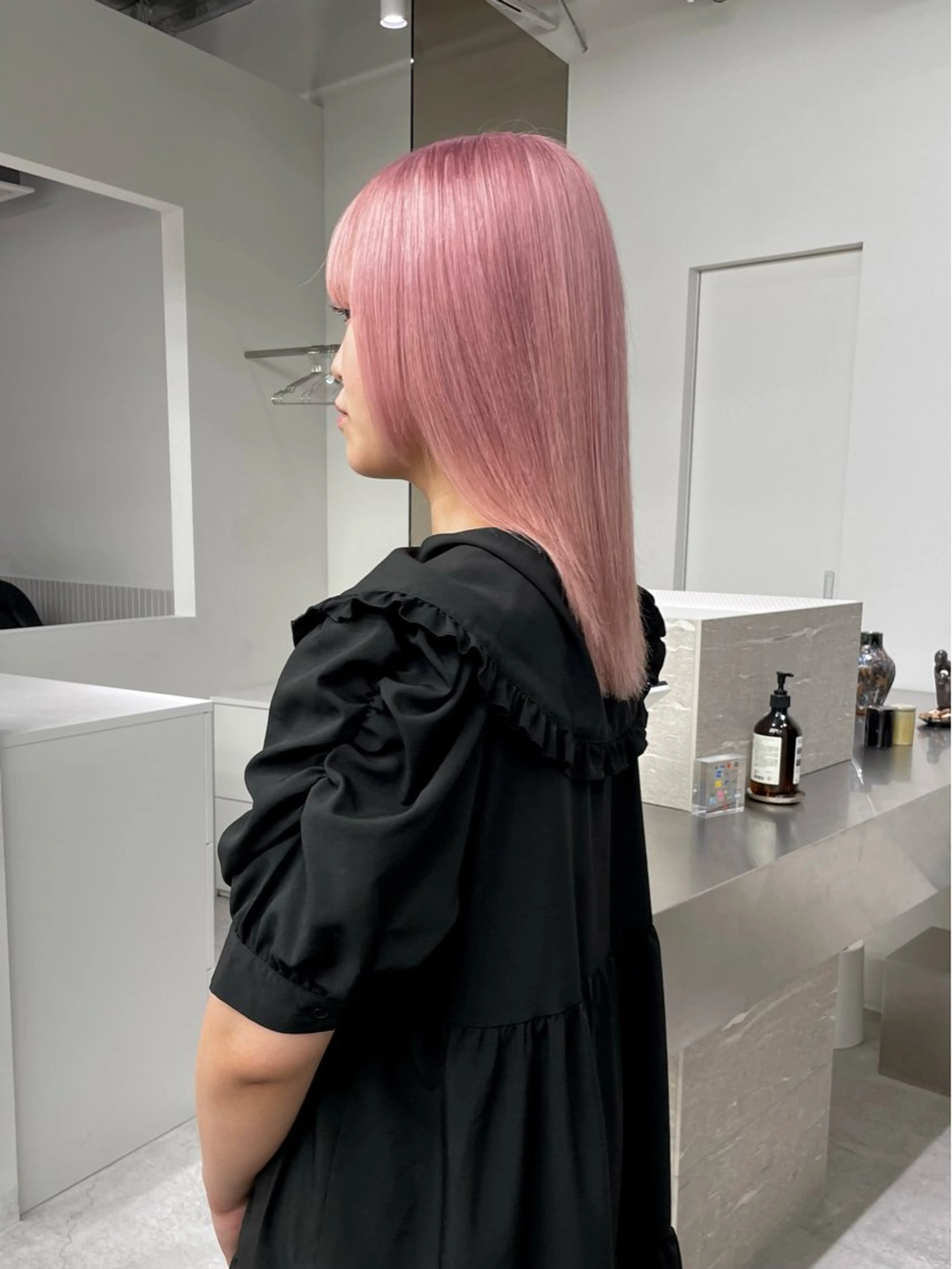 セミロング HARUKA/原宿 ショートカットモデルのヘアスタイル