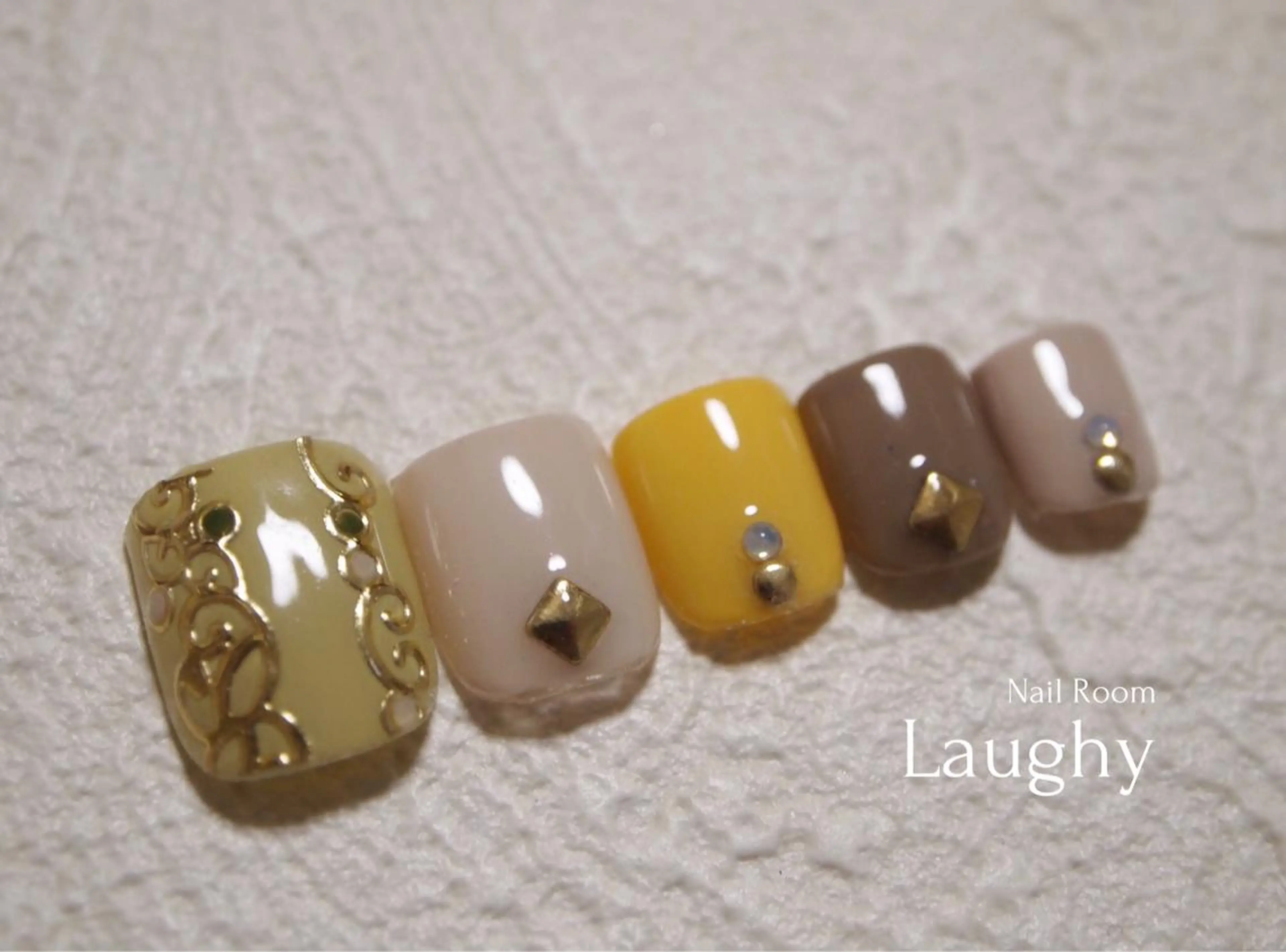 ネイル フットネイル Nail Room Laughyのネイルデザイン