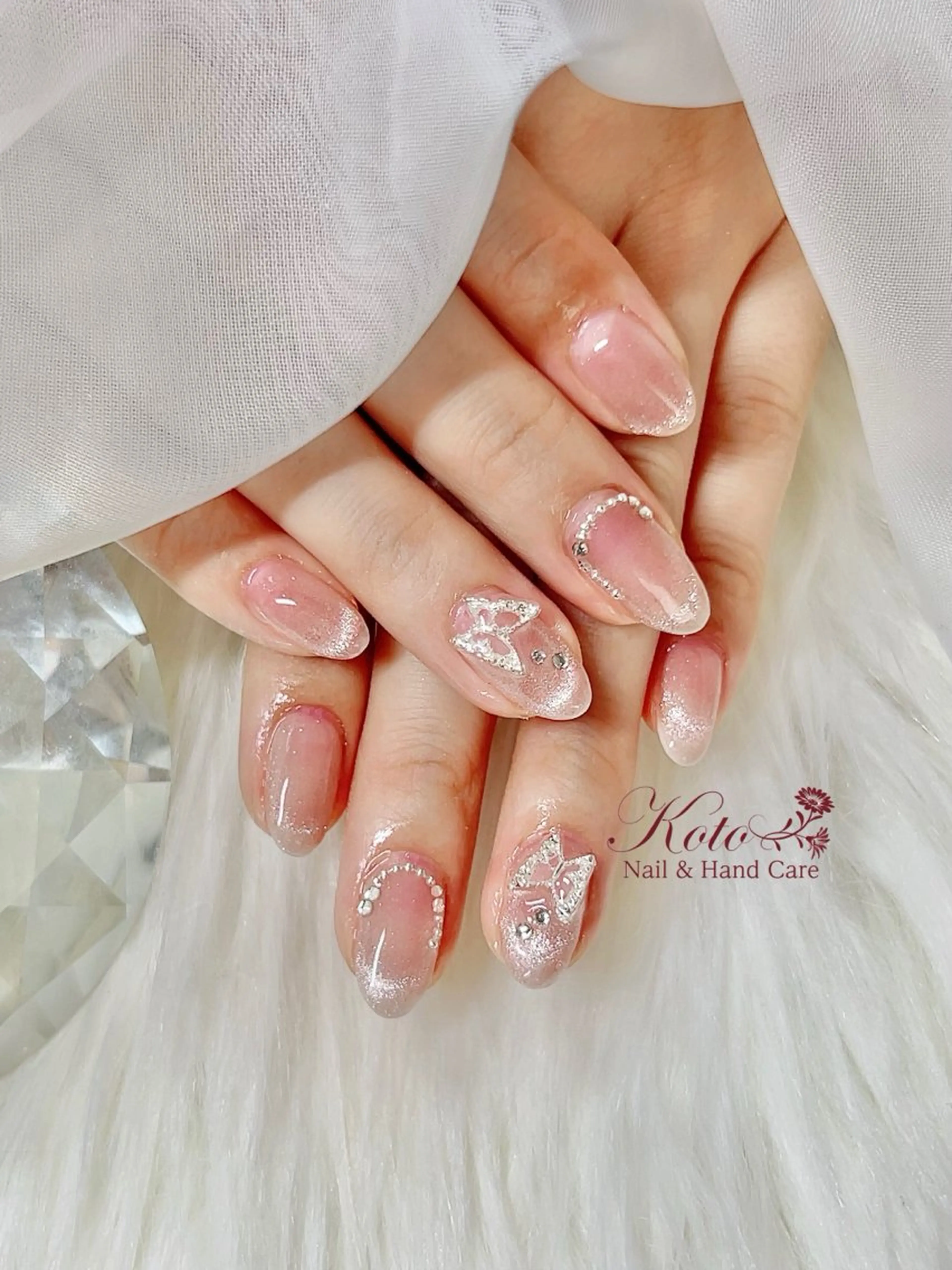 ネイル 長さ出し ジェルネイル 持ち込み ニュアンスネイル 赤色 ハンドネイル Nail Salon KOTOのネイルデザイン