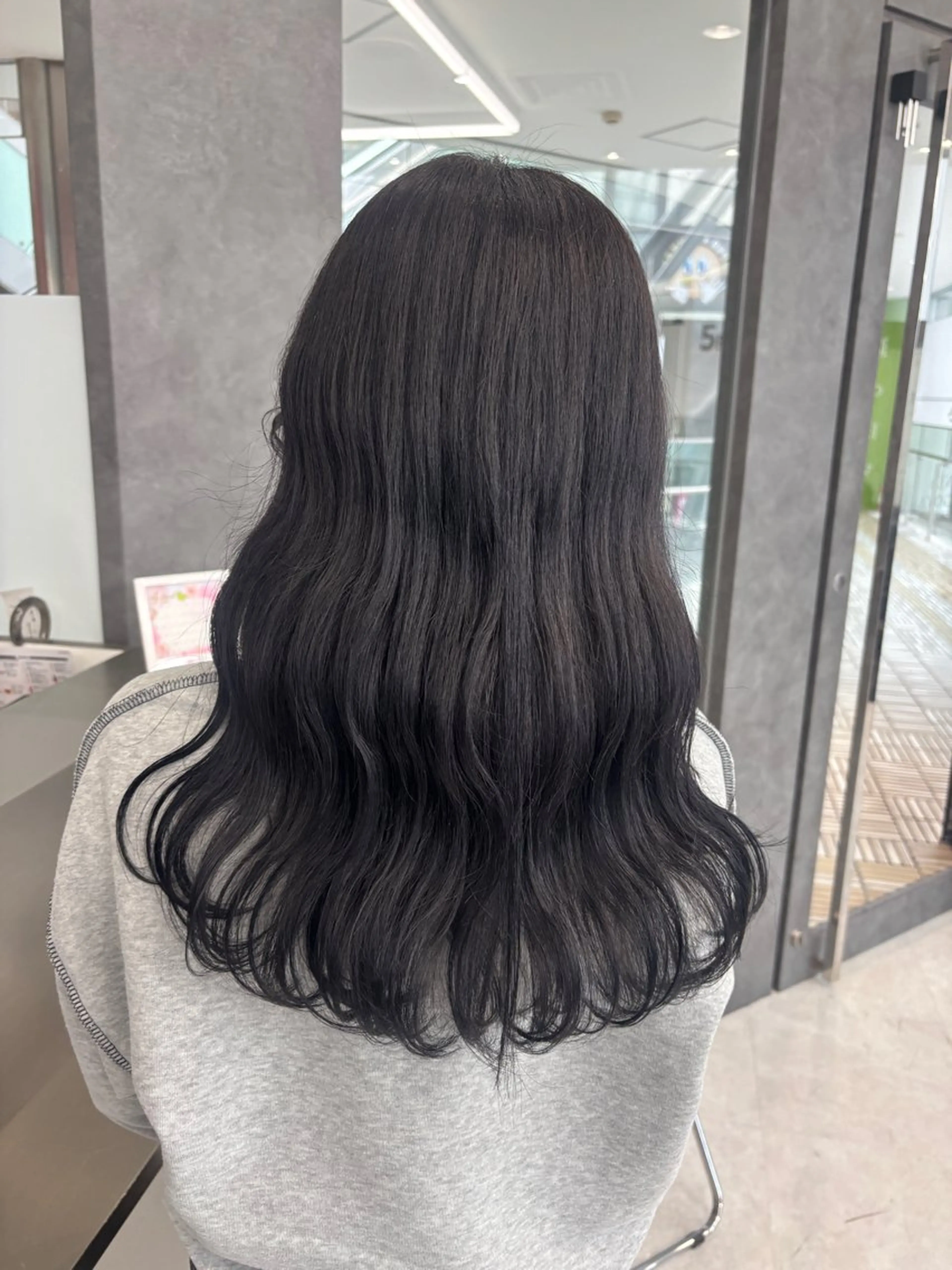 ロング カラー ヘアアレンジ ハッシュカット/ ミルクティー/ みうのヘアスタイル