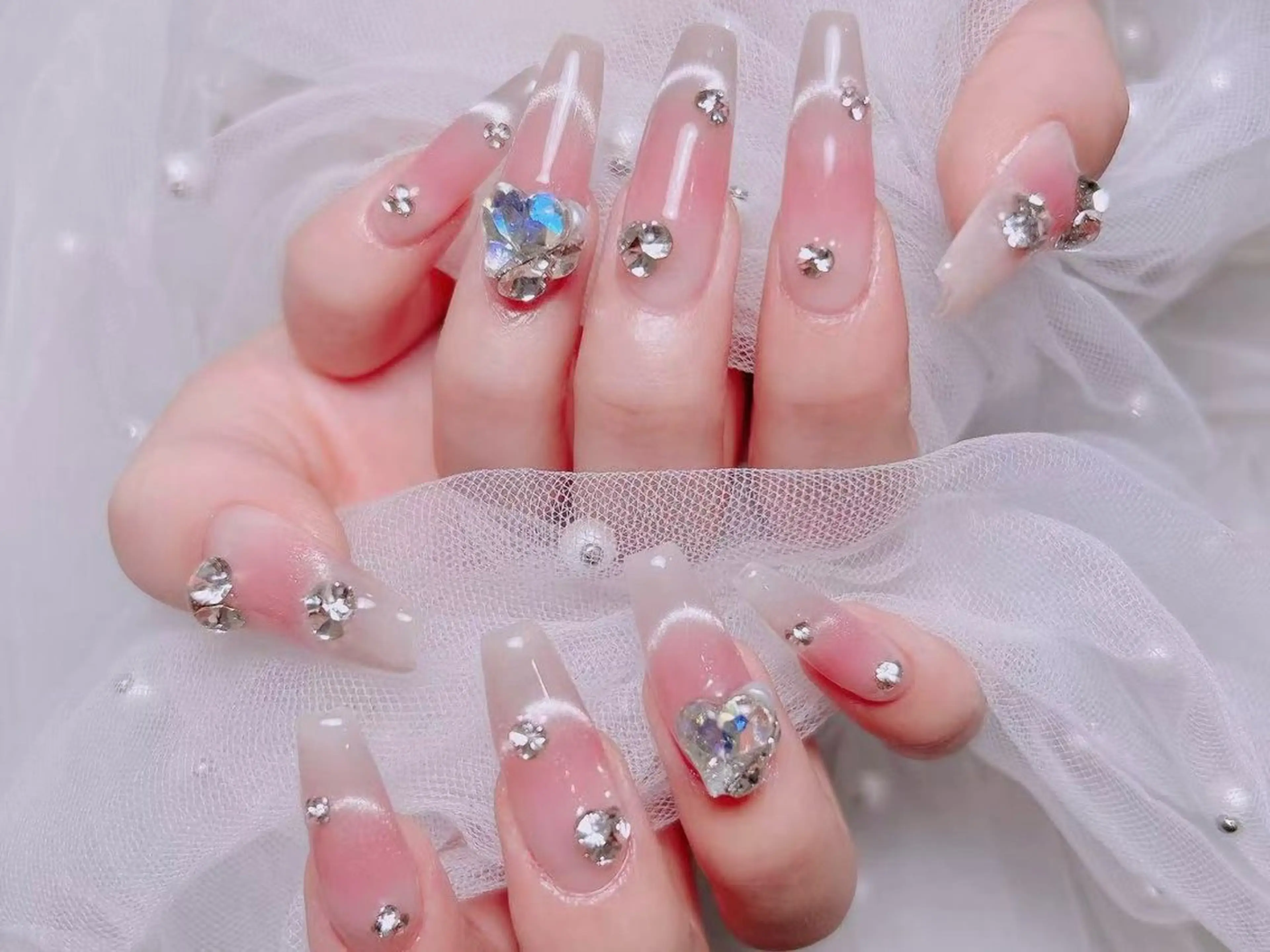 ネイル 🎀も ものネイルデザイン