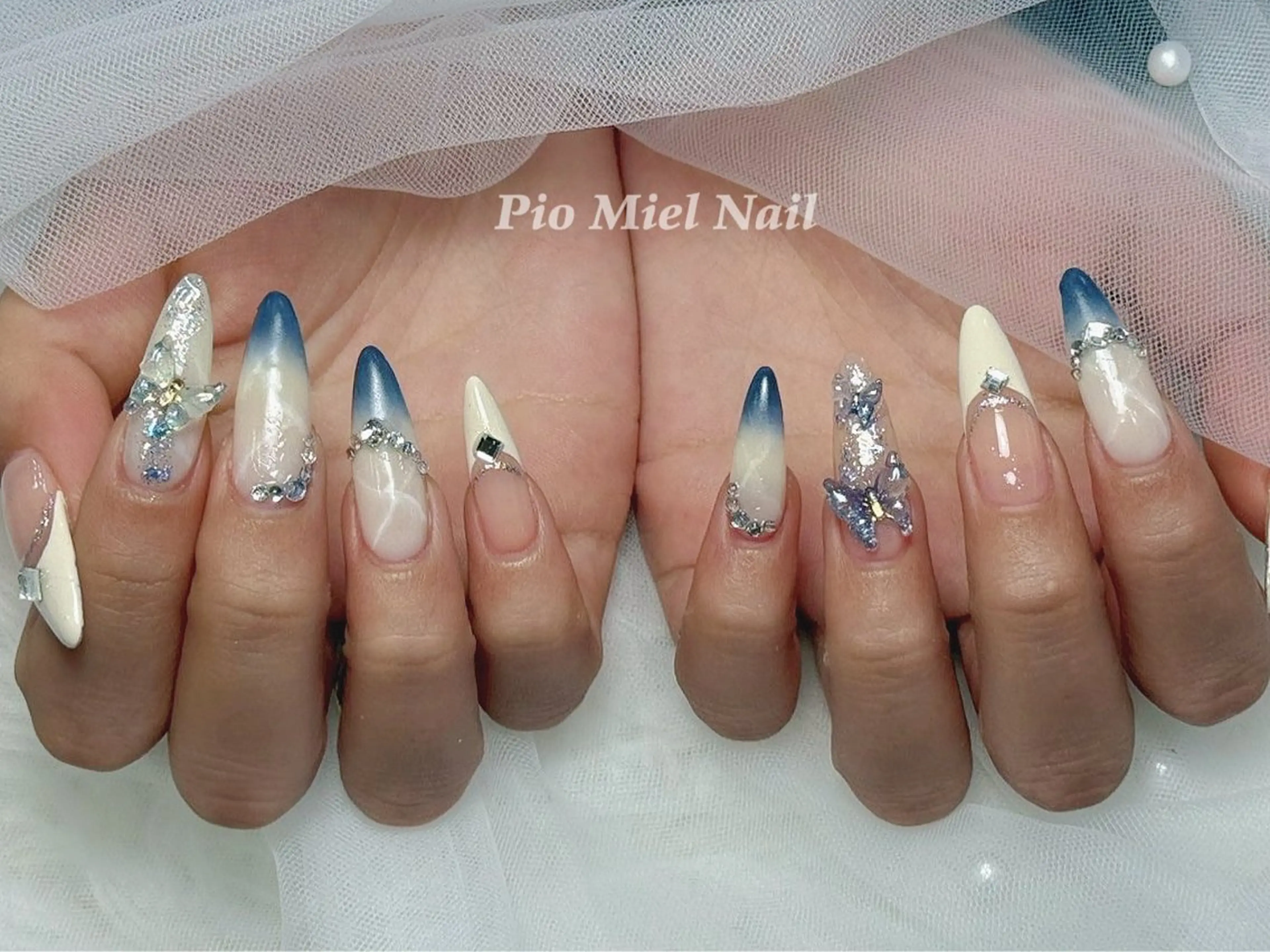 ネイル Pio Mielのネイルデザイン