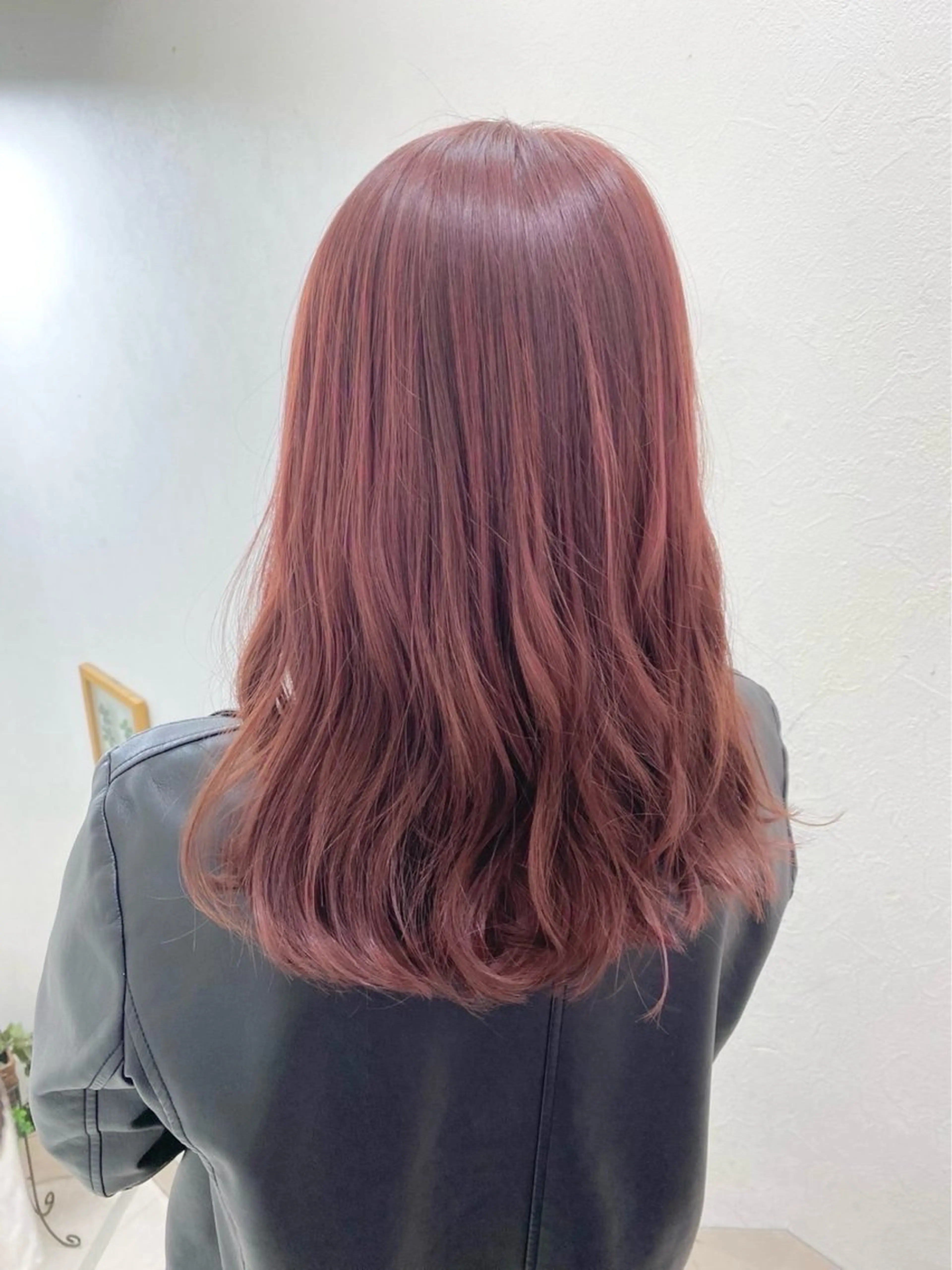 セミロング カラー 🎀asumi/艶カ ラー/ボブ/ショートのヘアスタイル