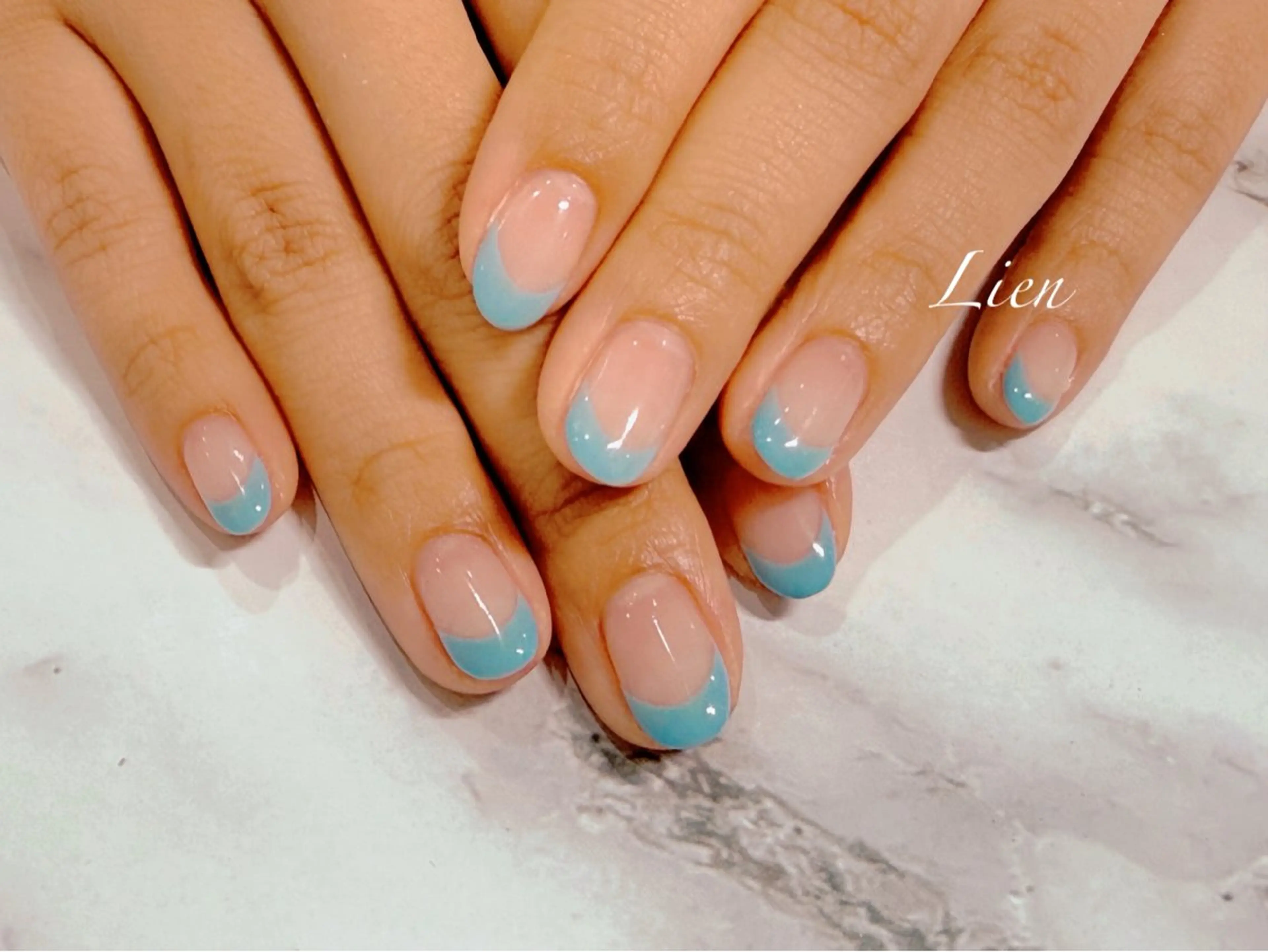 ネイル 長さ出し フットネイル フレンチネイル ジェルネイル ガラスフレンチ ハンドネイル Lien（リアン） 銀座駅6分のネイルデザイン
