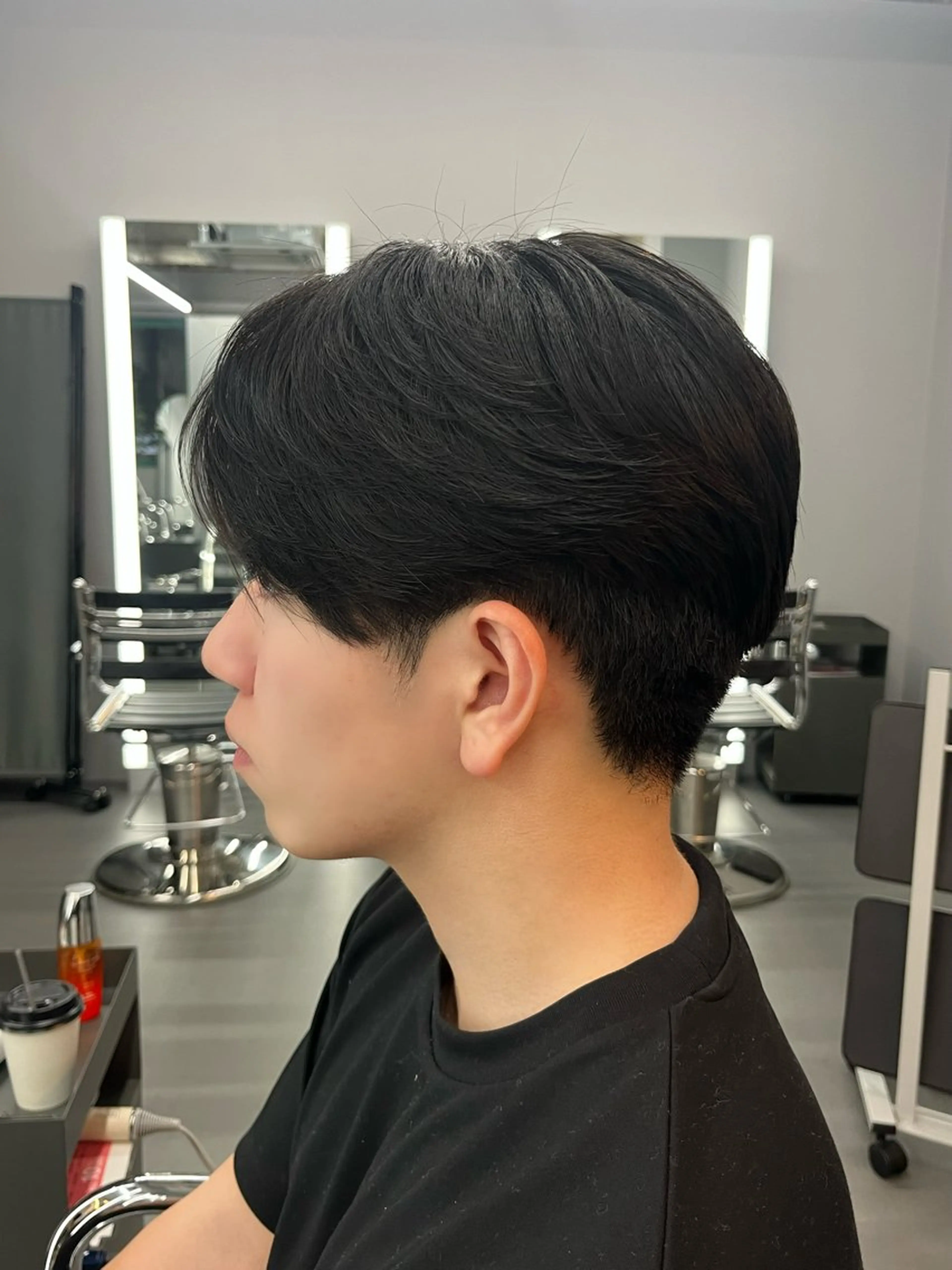 メンズ カット アイカ🐺 ナチュラル韓国ヘアのヘアスタイル