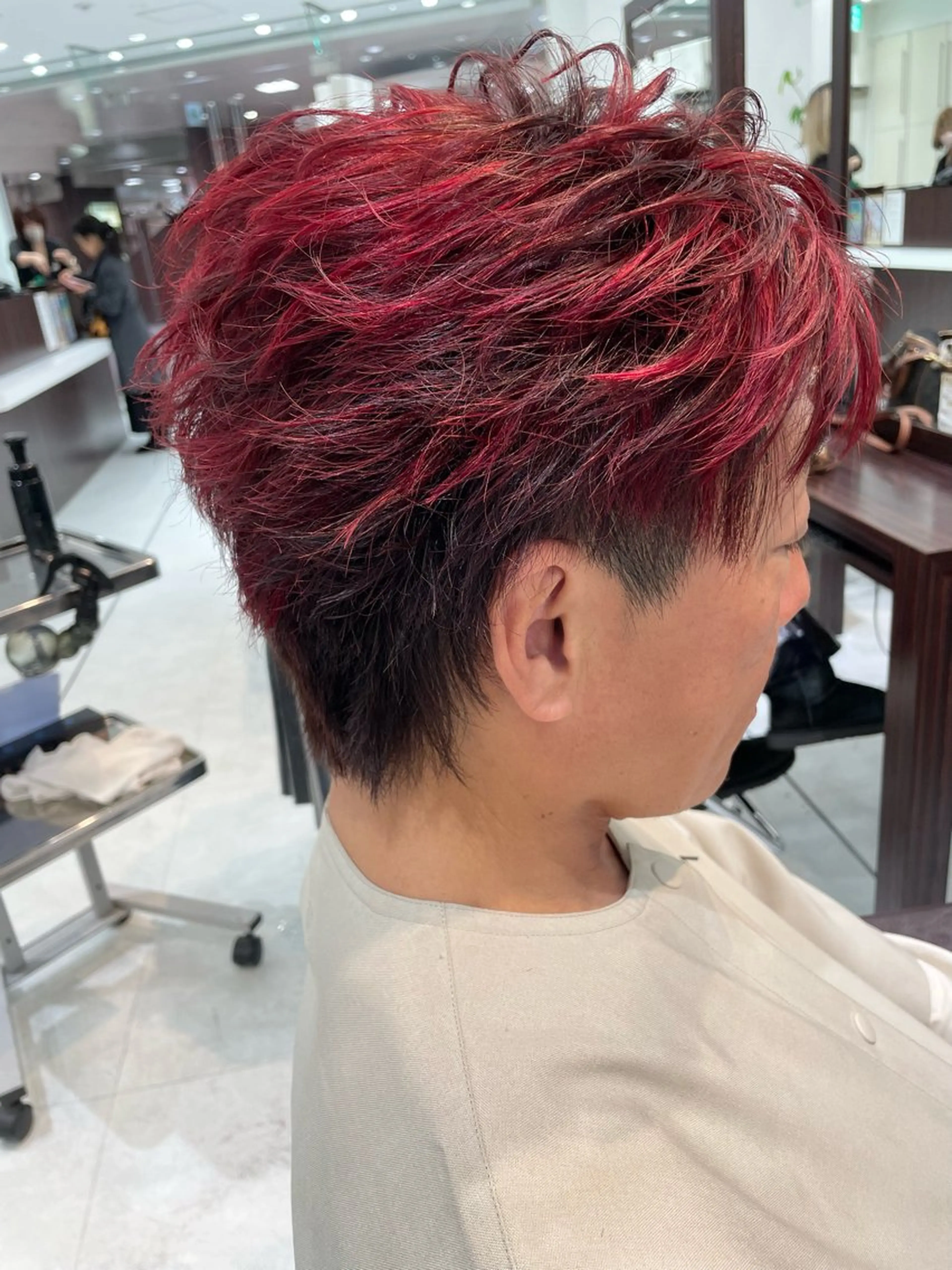 カラー メンズ メンズハイライト デザインカラー ハイライトカラー 【千葉駅南口歩1分】 MAKAのヘアスタイル