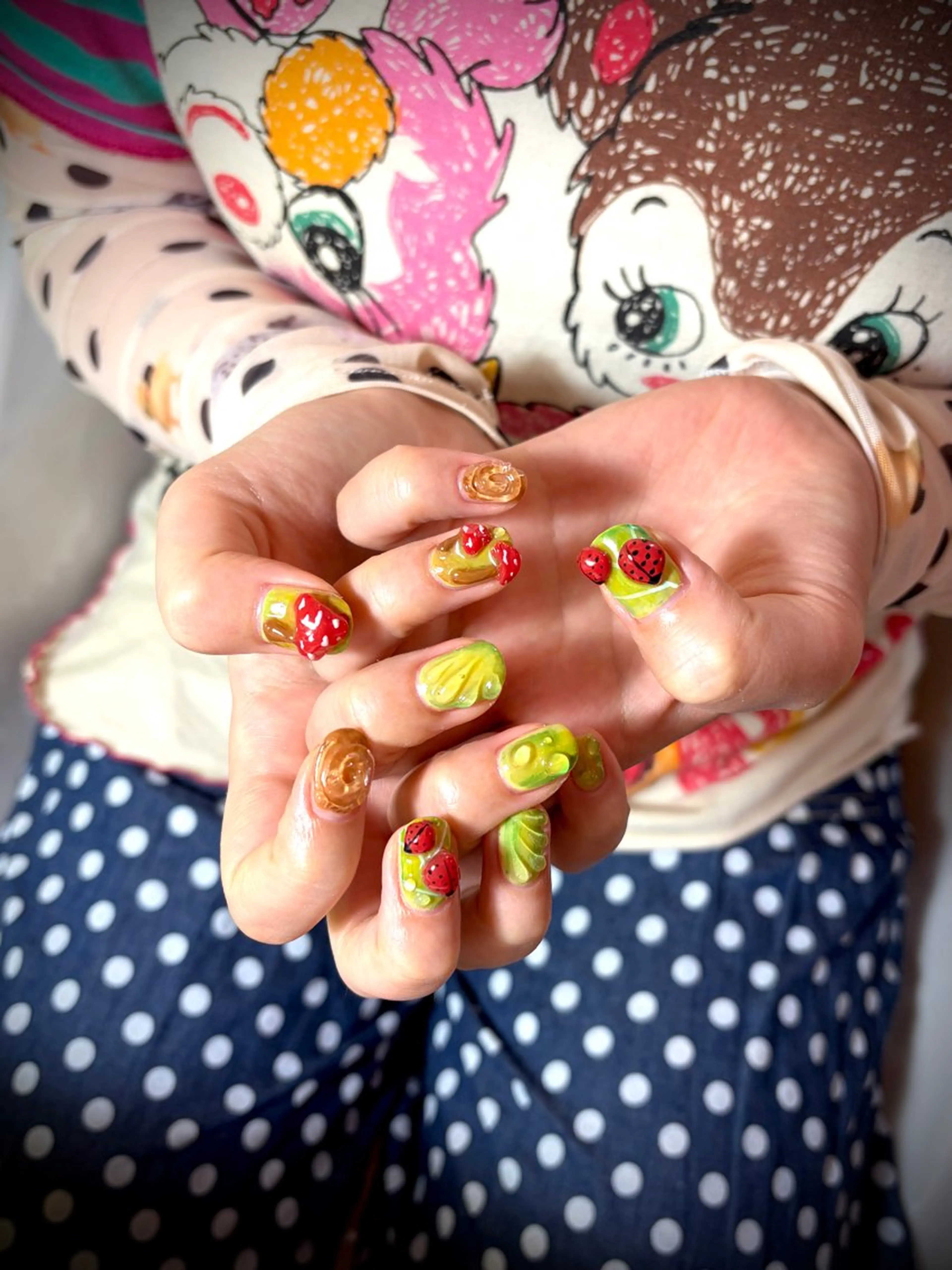 ネイル ハンドネイル .unff SHIORIのネイルデザイン