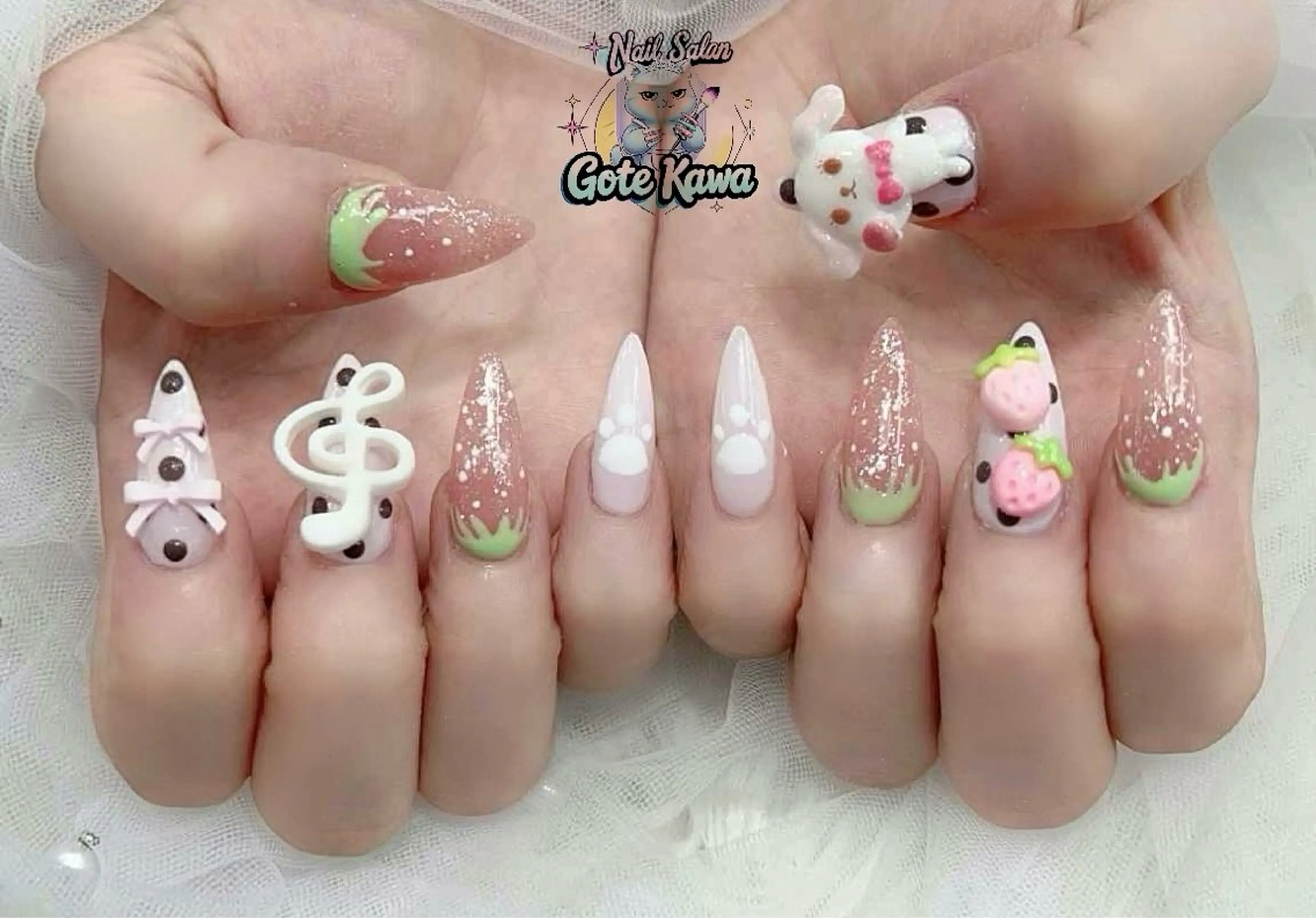 ネイル ハンドネイル ハンドケア Gote Kawa nail salonのネイルデザイン