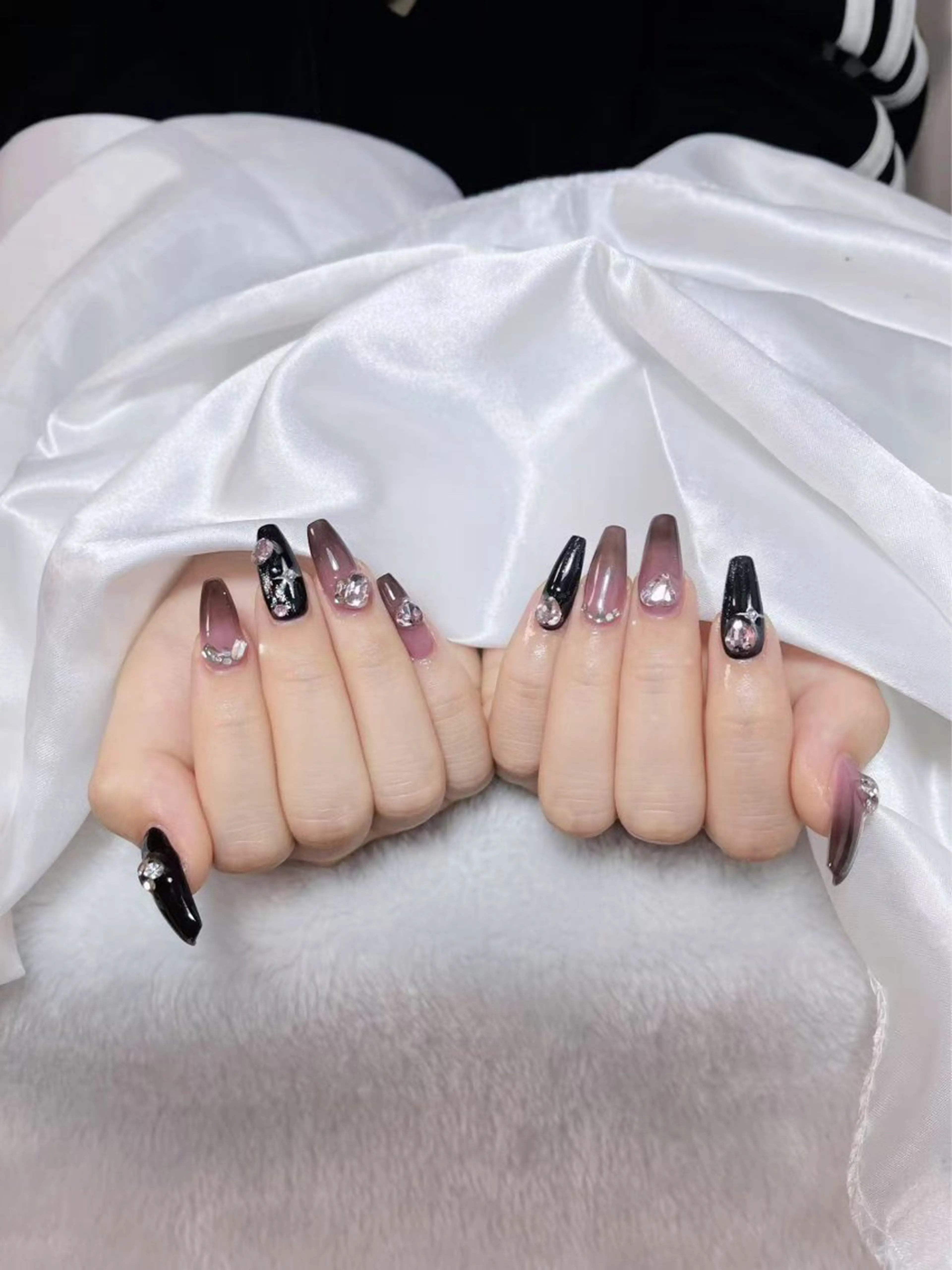 ネイル Amina nail salonのネイルデザイン