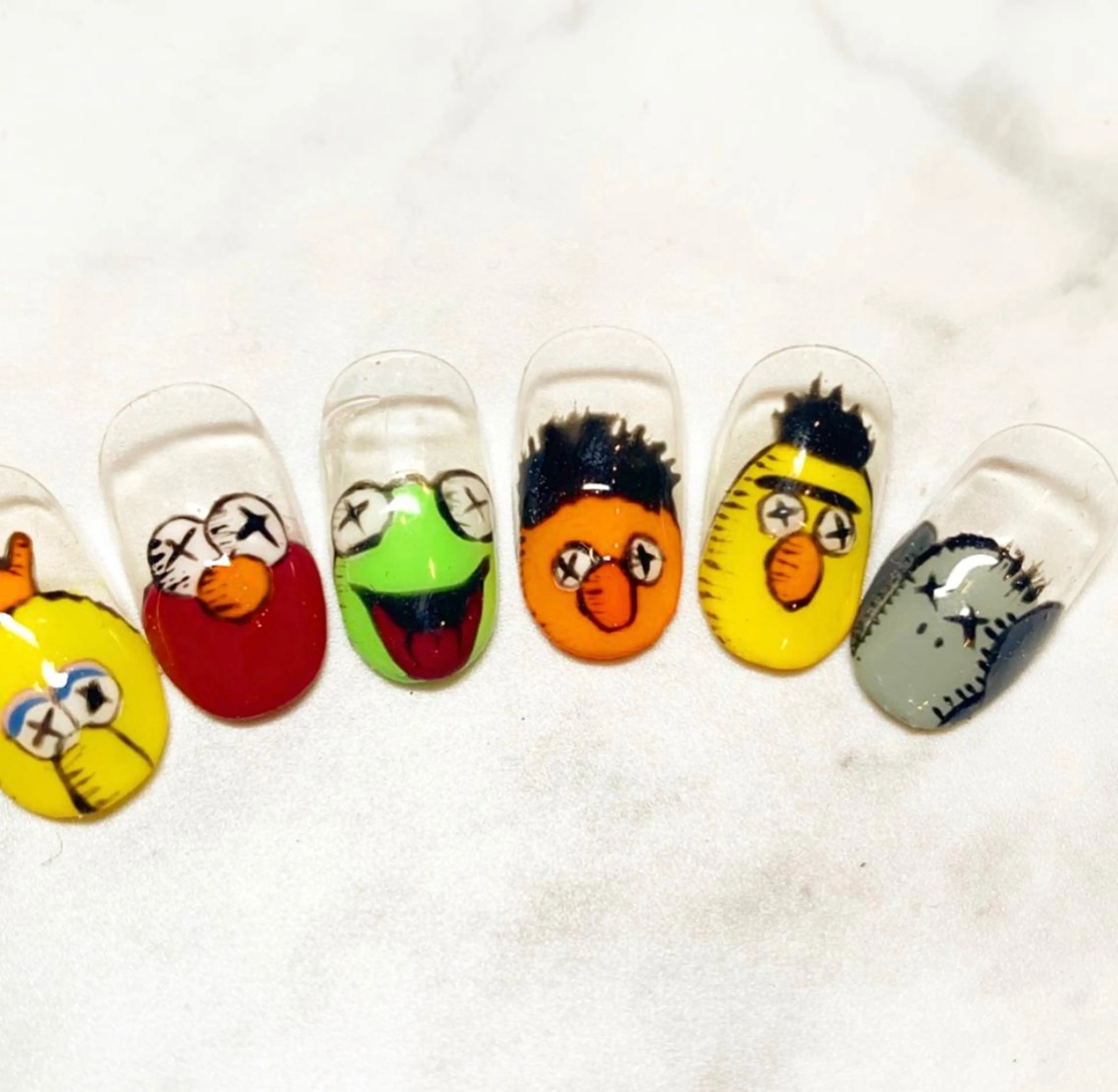 ネイル 駒月 明日香の眉毛・アイブロウイメージ