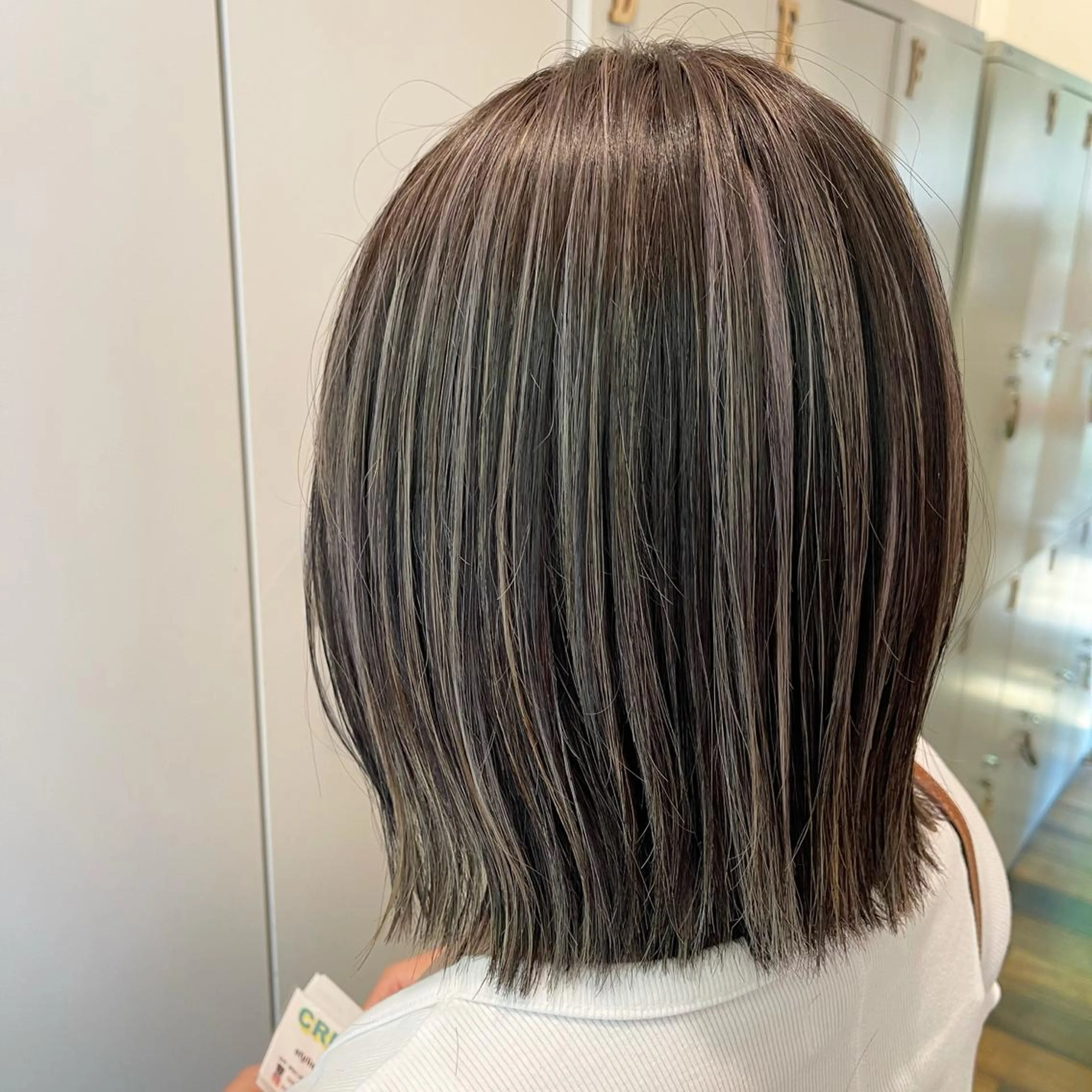 ミディアム カラー ハイライトカラー ハイライト エクステ/ハイトーン /レイヤーカットのヘアスタイル