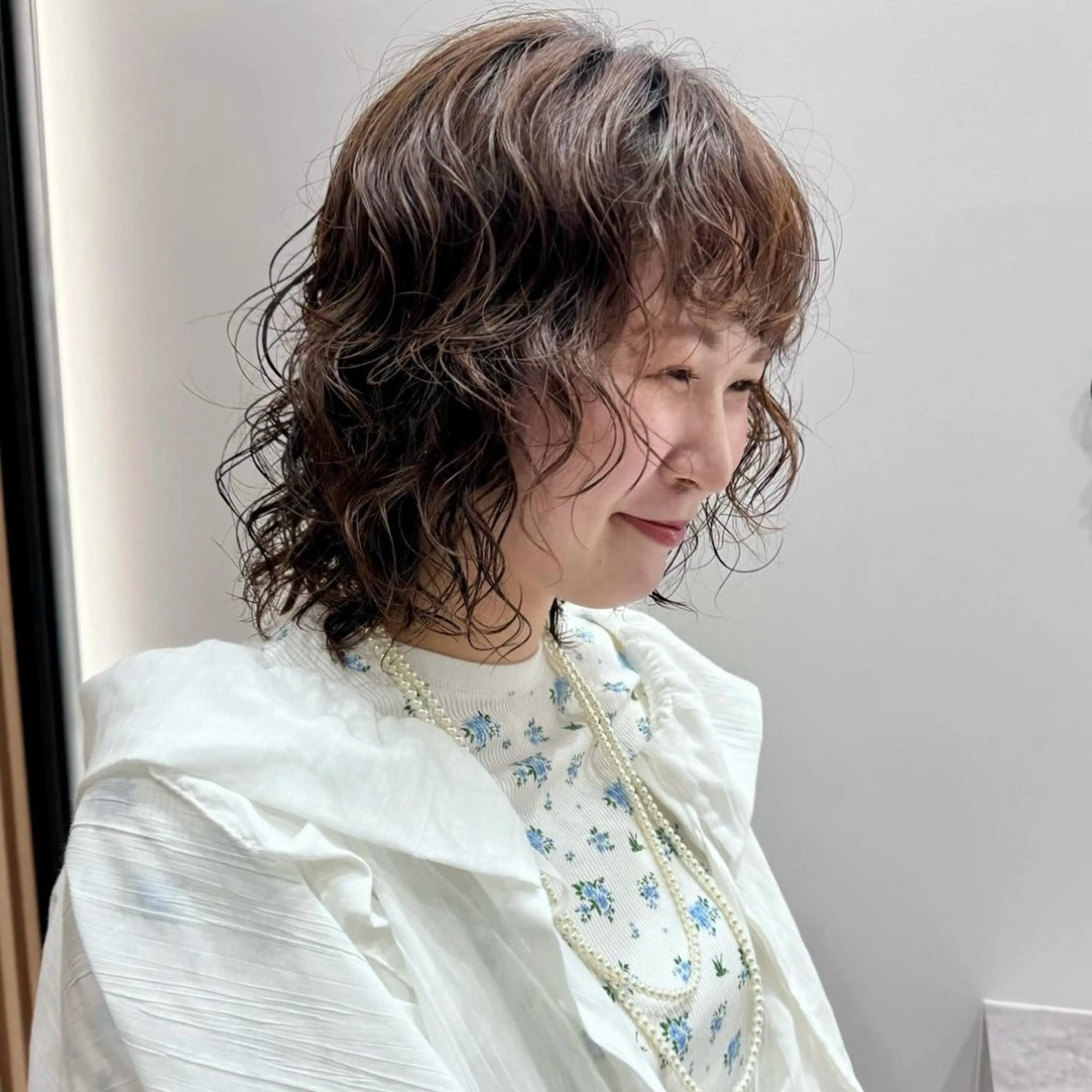 ミディアム パーマ ミディアムパーマ カット パーマ トリートメント gotoday shaire salon 神戸三宮所属・ショート/パーマ/ MIOのヘアスタイル