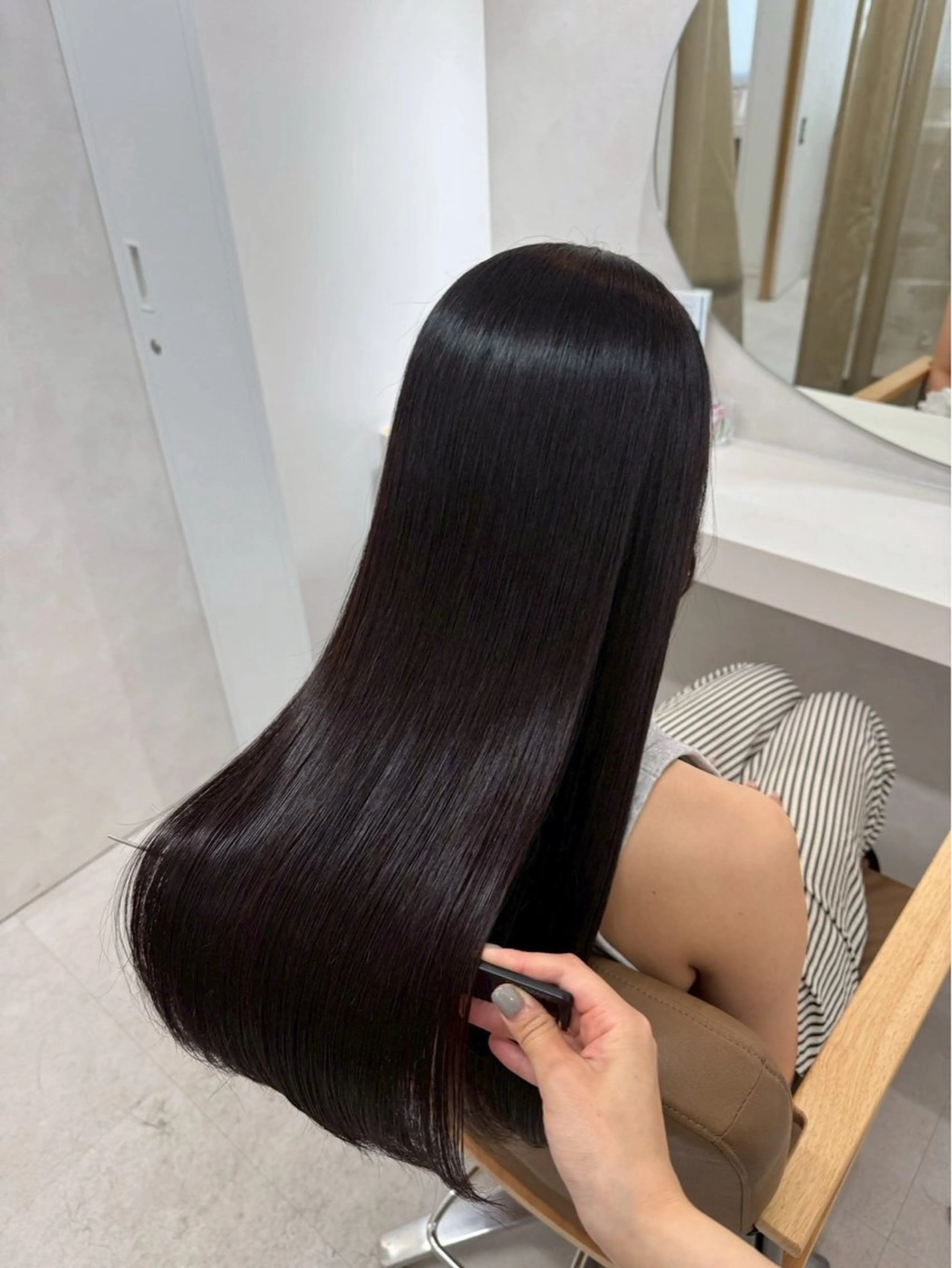 ロング カラー SLASHスラッシュ 古閑ななのヘアスタイル