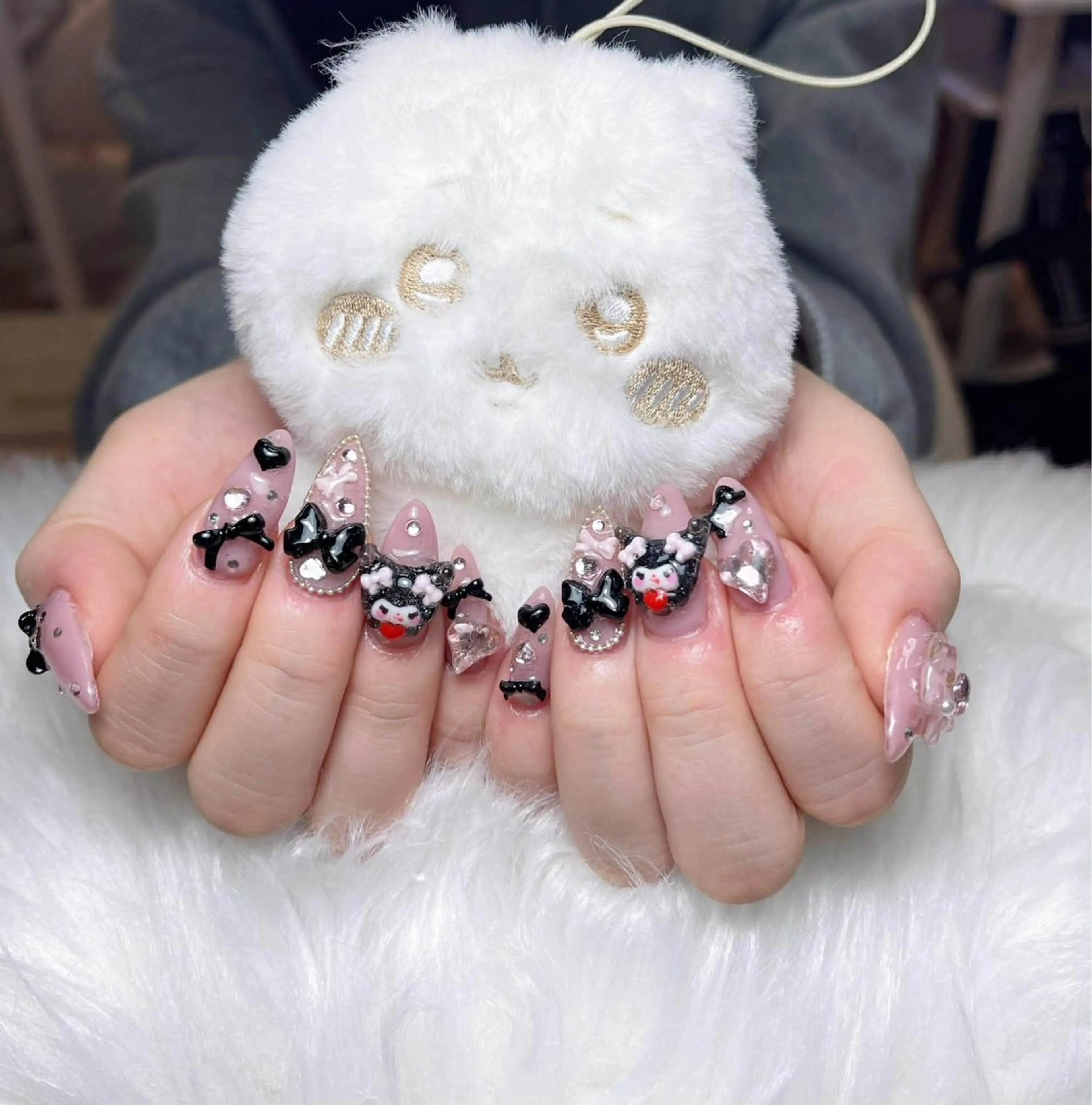 ネイル フレンチネイル ジェルネイル ガーリー 韓国ネイル ロングネイル ハンドネイル NieNail Nezukoのネイルデザイン