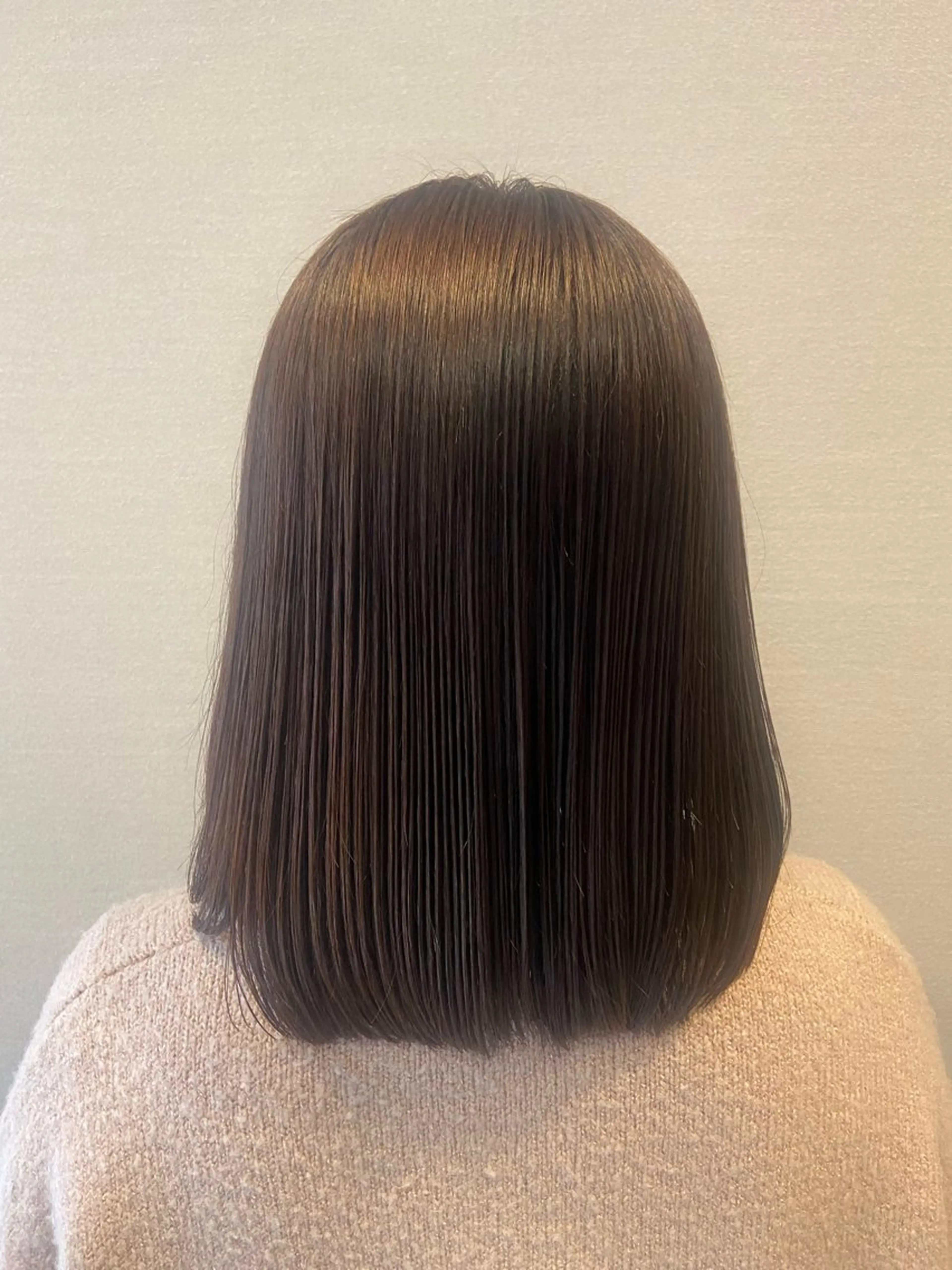 ミディアム カラー 都甲 純花のヘアスタイル