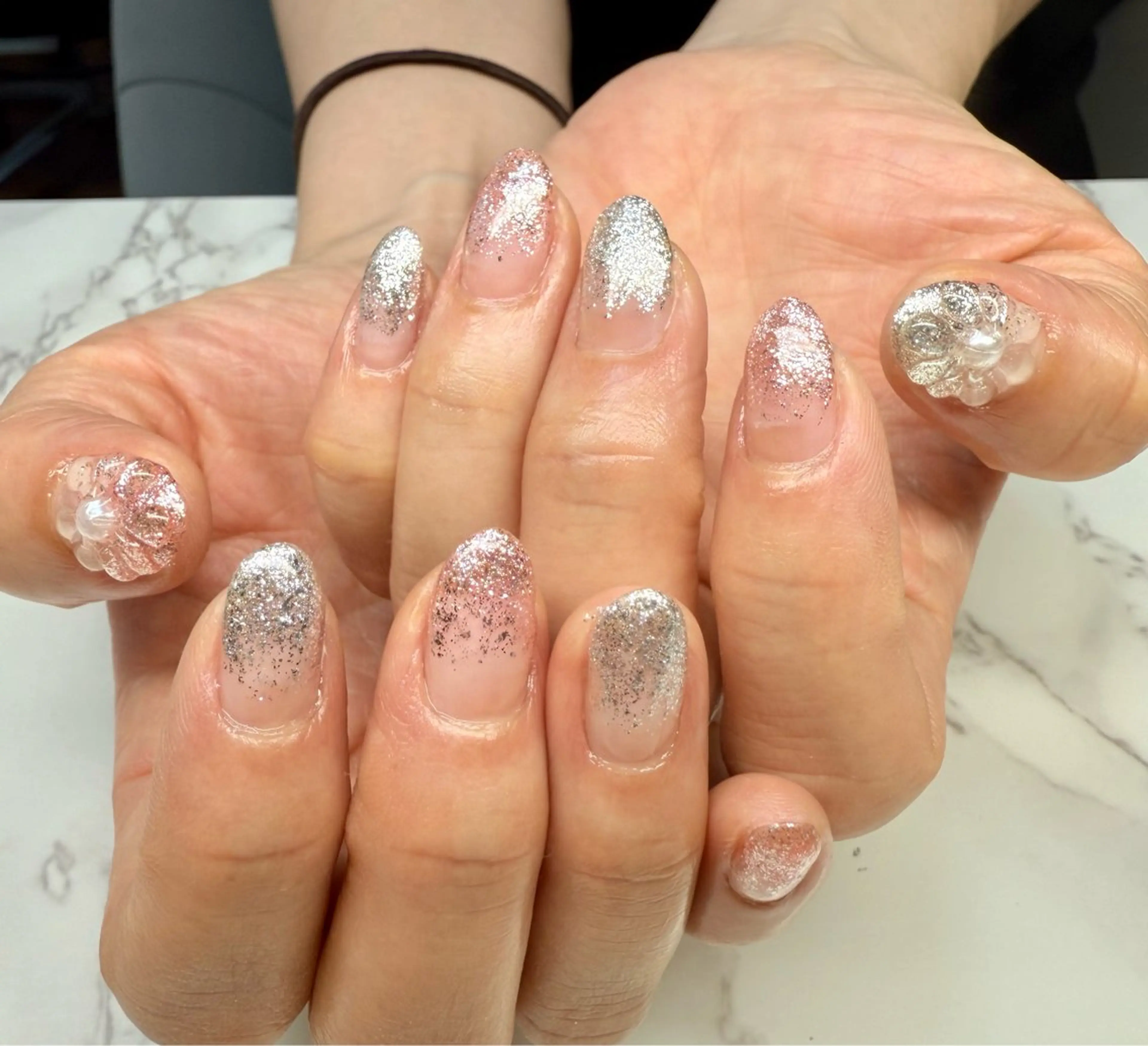 ネイル アートネイル チークネイル フレンチネイル 氷ネイル・うるうるネイル キラキラネイル M.N_ nailのネイルデザイン