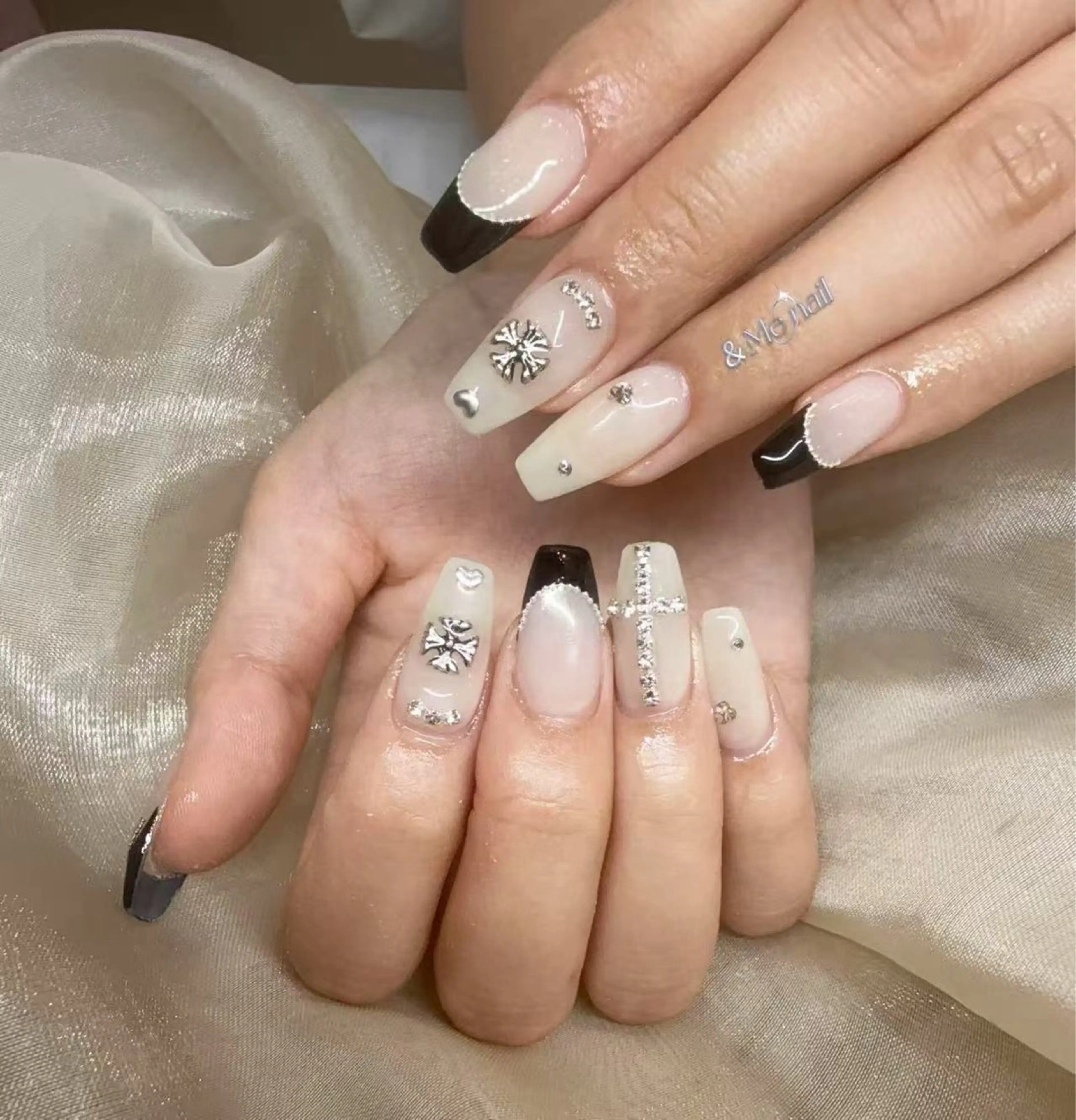 ネイル ハンドネイル Fukuda シュウのネイルデザイン