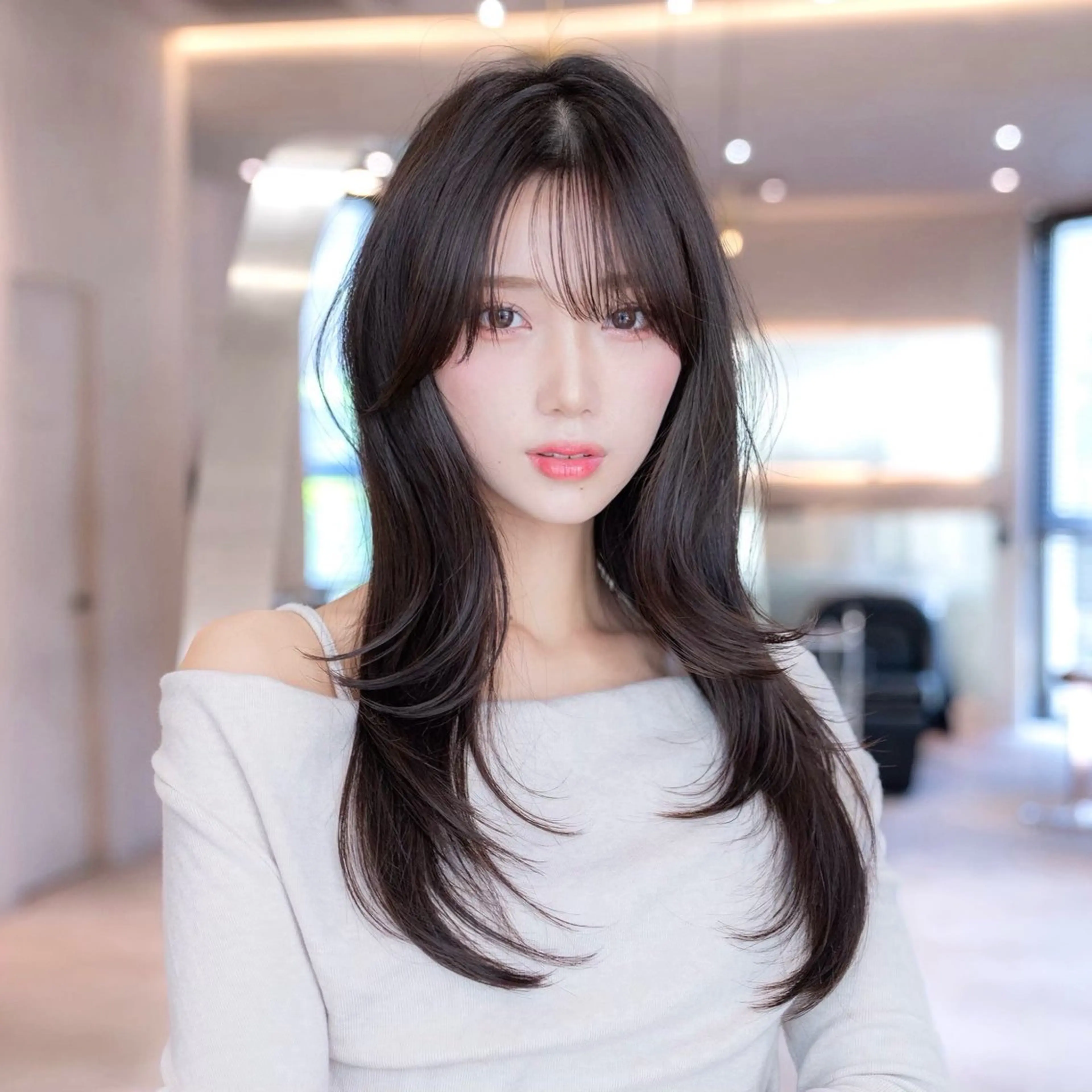 ロング ボブ 顔まわりレイヤー 顔周りカット ハッシュカット 髪質改善 原宿/韓国/髪質改善 /レイヤー/ボブのヘアスタイル