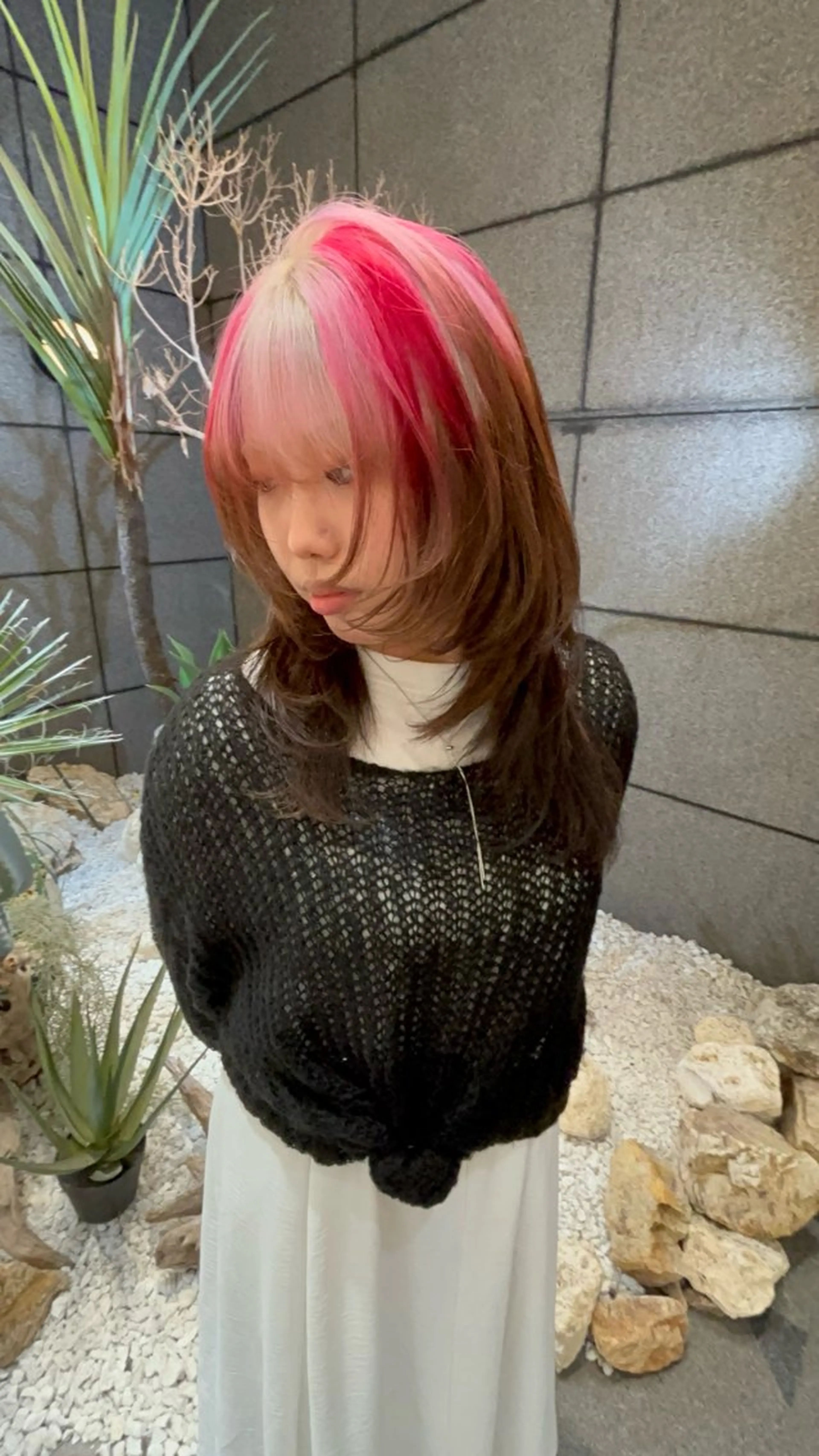 セミロング カラー レイヤーカット 🥇メンズパーマ /縮毛矯正/木村神心のヘアスタイル