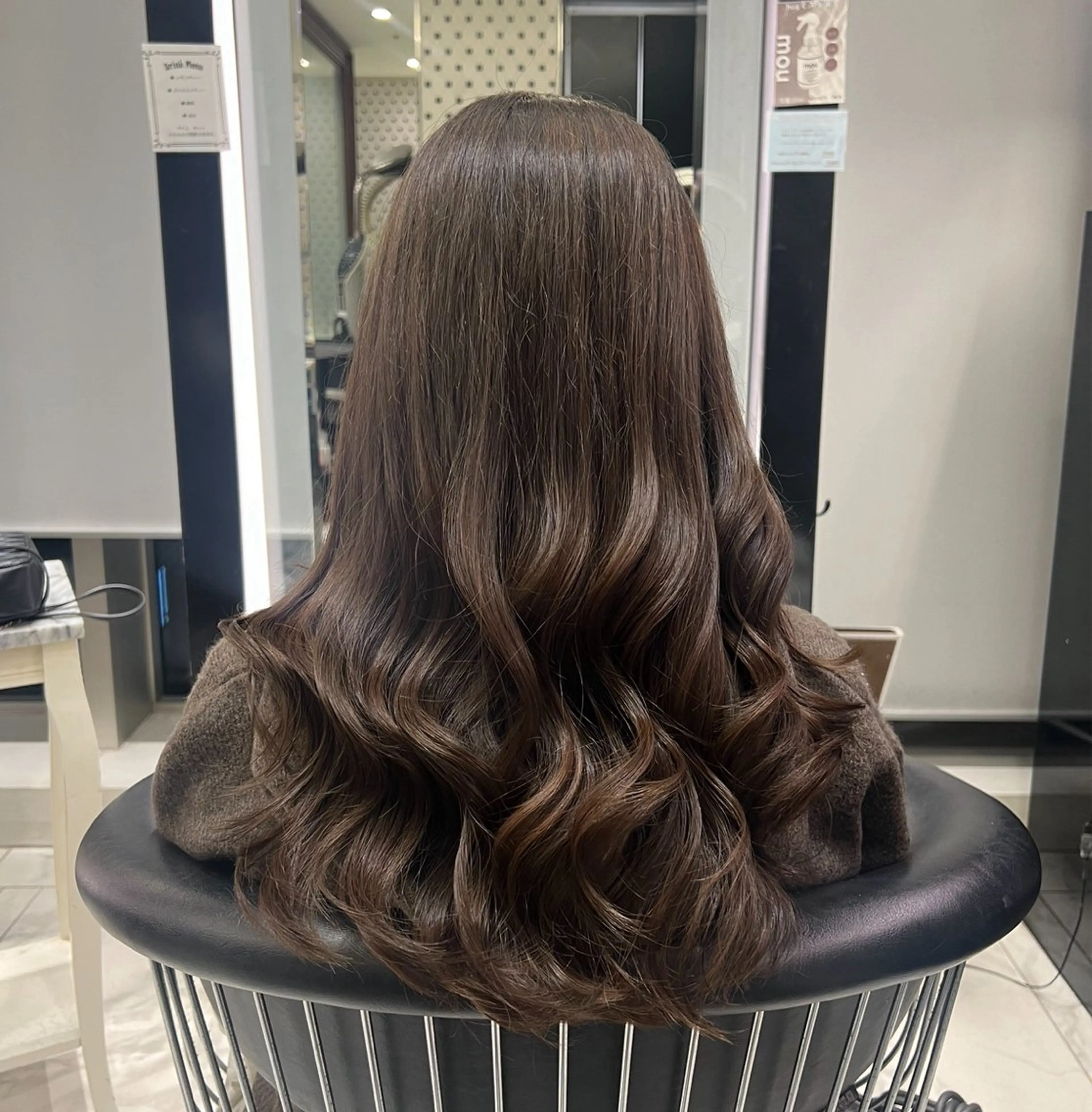 ロング カラー コテ巻きパーマ💙 シノヤユイのヘアスタイル