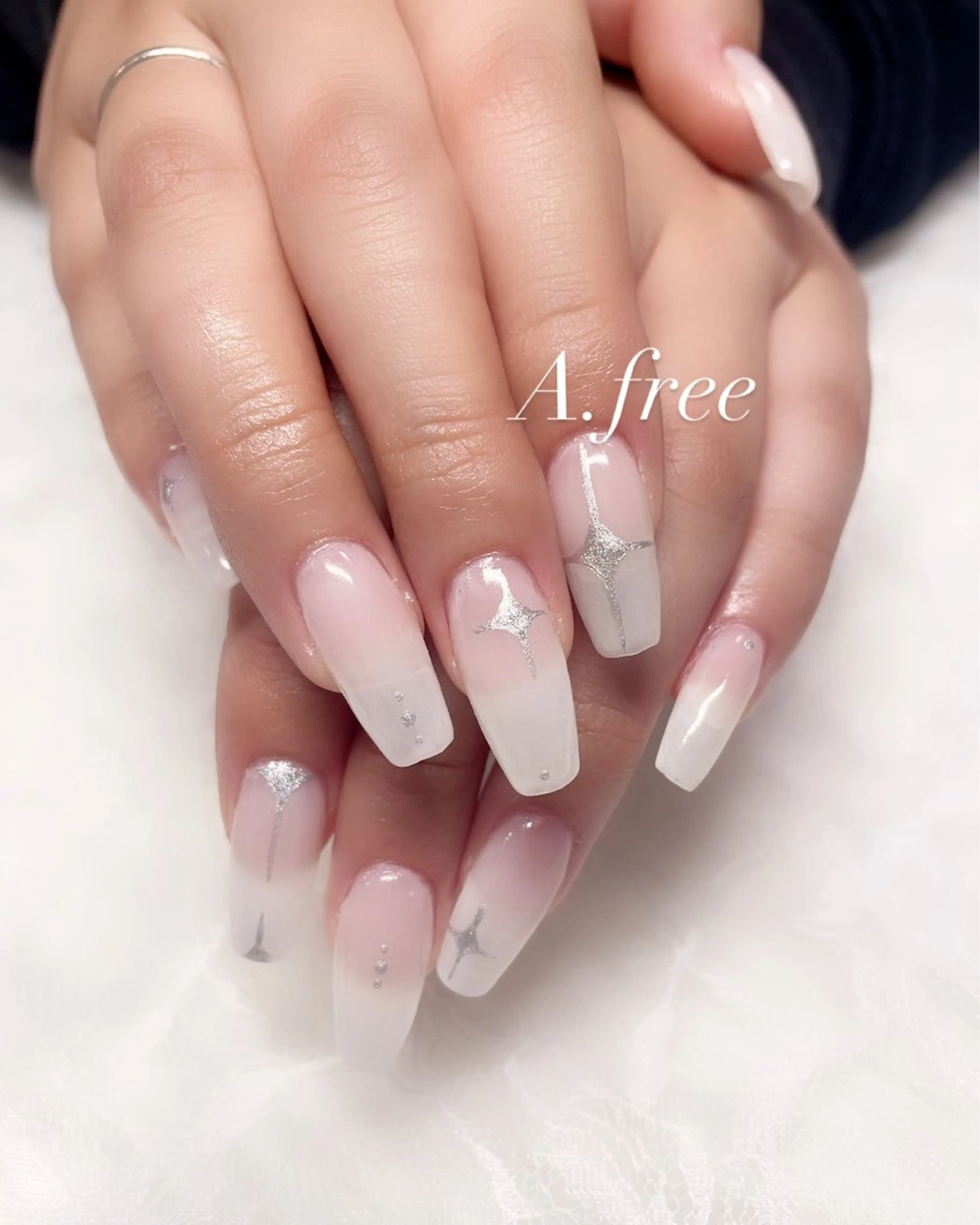 ネイル A.free✧*｡ アレルギー対応✧*｡のネイルデザイン