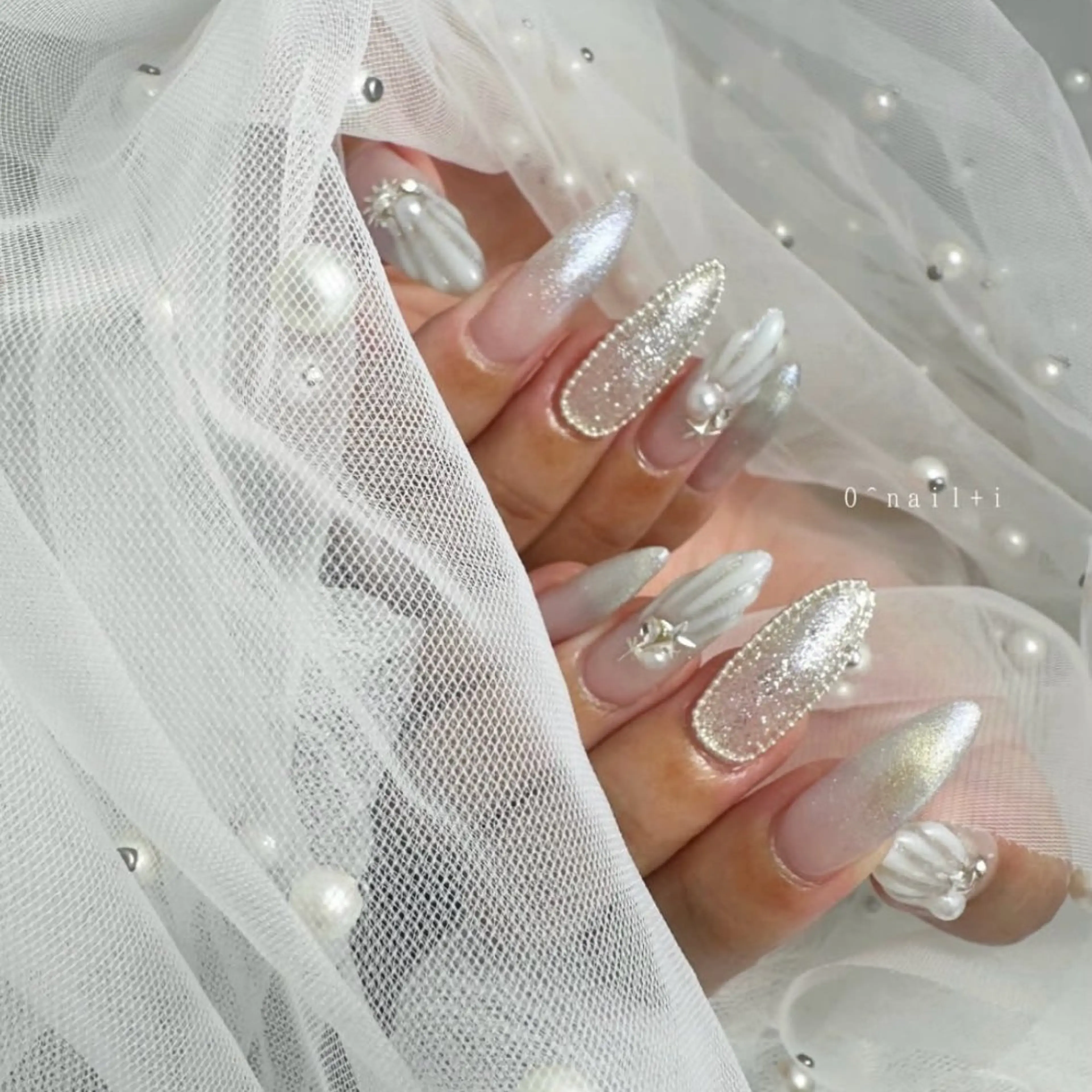 ネイル O^nail＋i ｵｰﾈｲﾙ+ｱｲのネイルデザイン