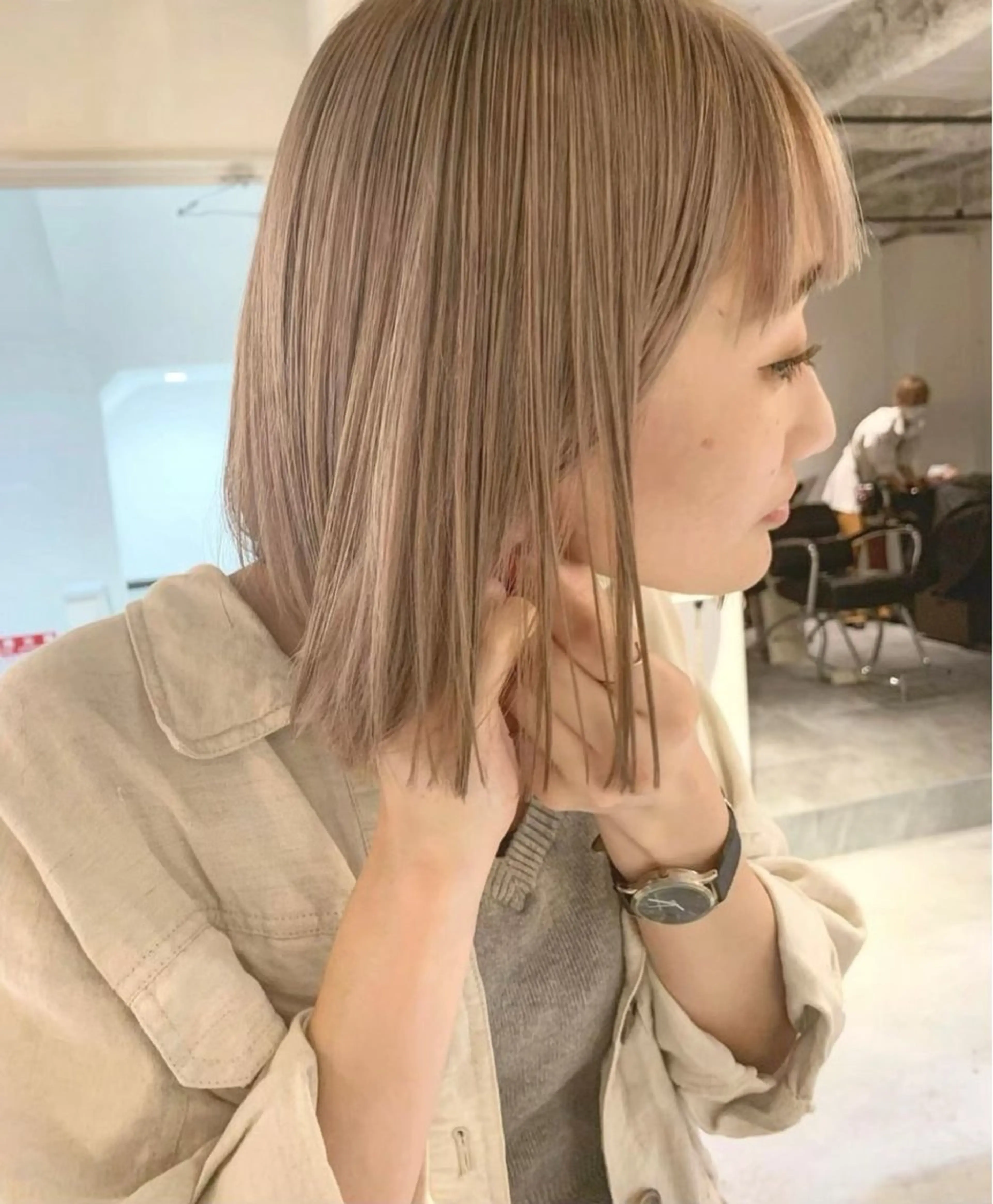 カラー ベージュカラー ヘアカラー ⟡.·*sayaka 🦋透明感カラーのヘアスタイル