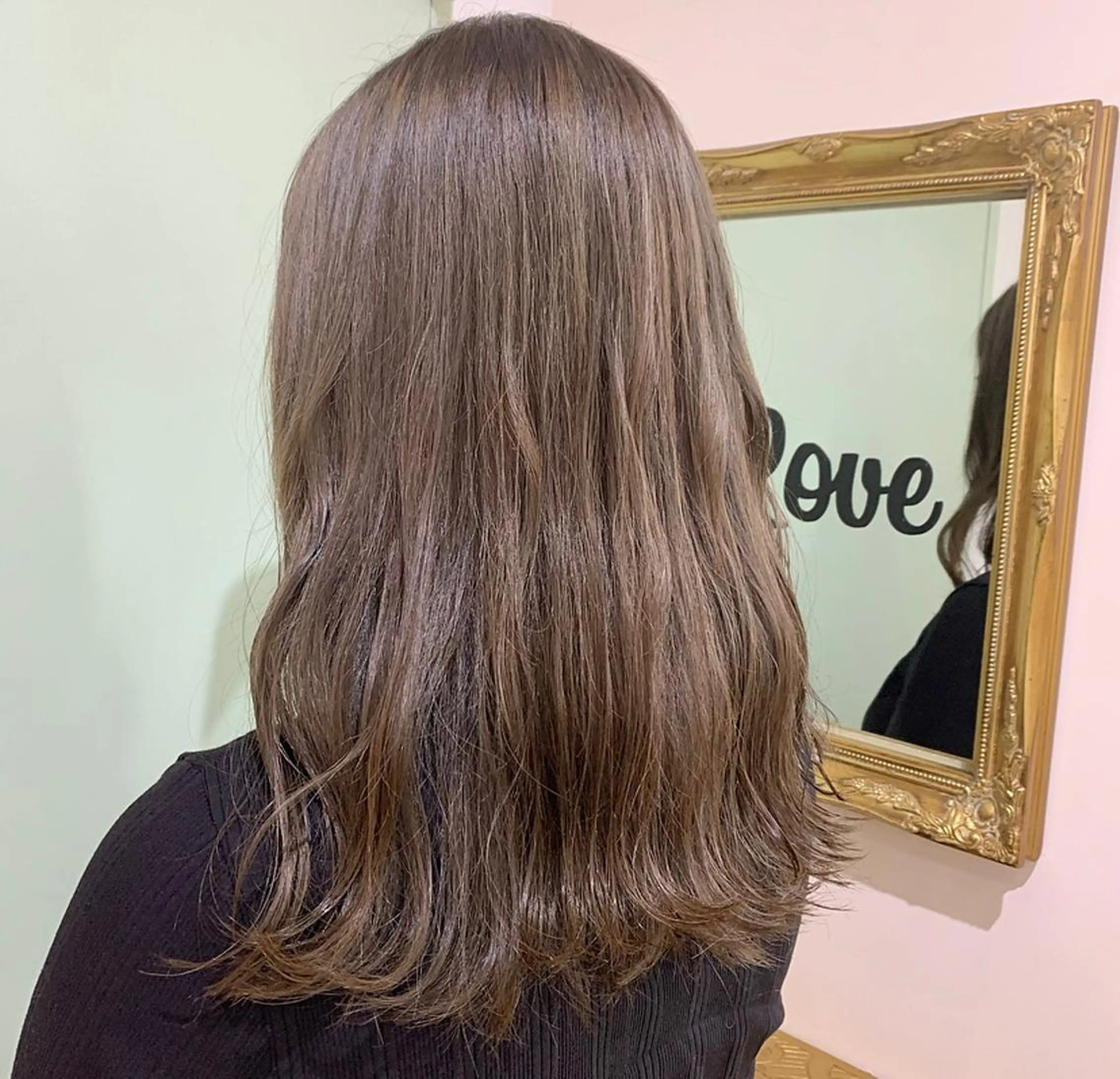 ミディアム カット ヘアカラー トリートメント 小顔カット/韓国 カラー🌙shikiのヘアスタイル