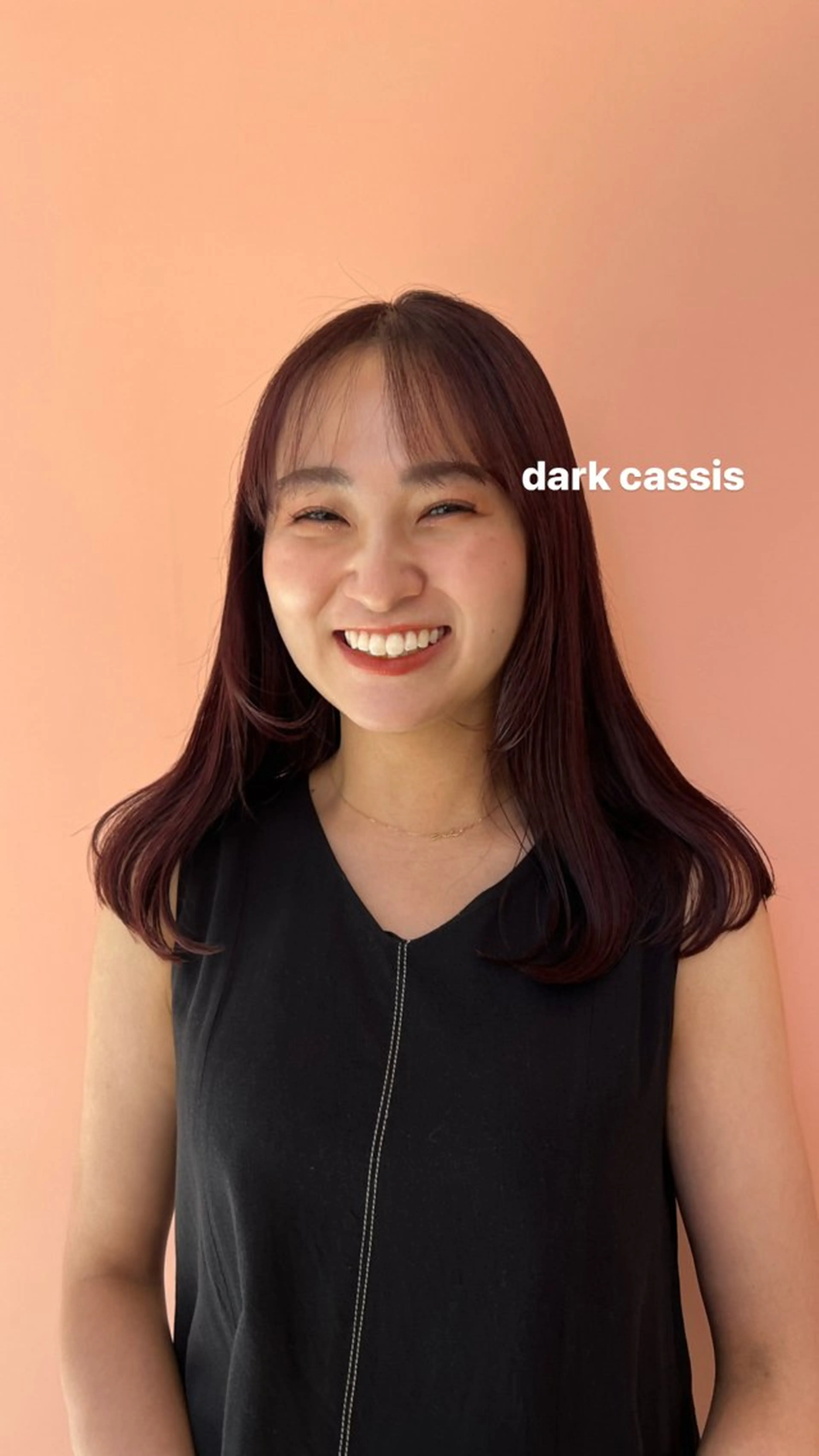 セミロング 目黒 彩花のヘアスタイル
