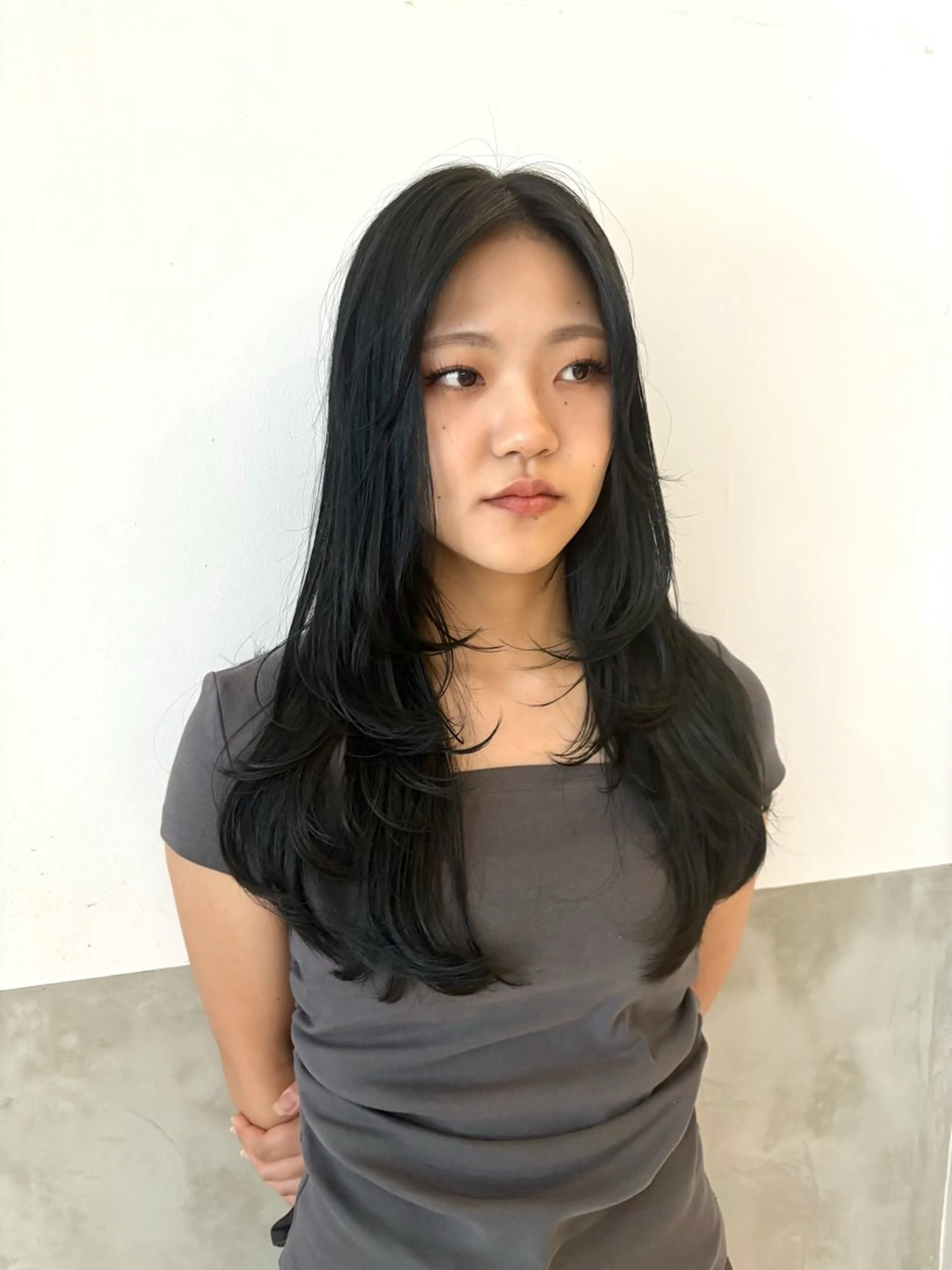 カラー 【pia】 ホノカブリーチカラーのヘアスタイル