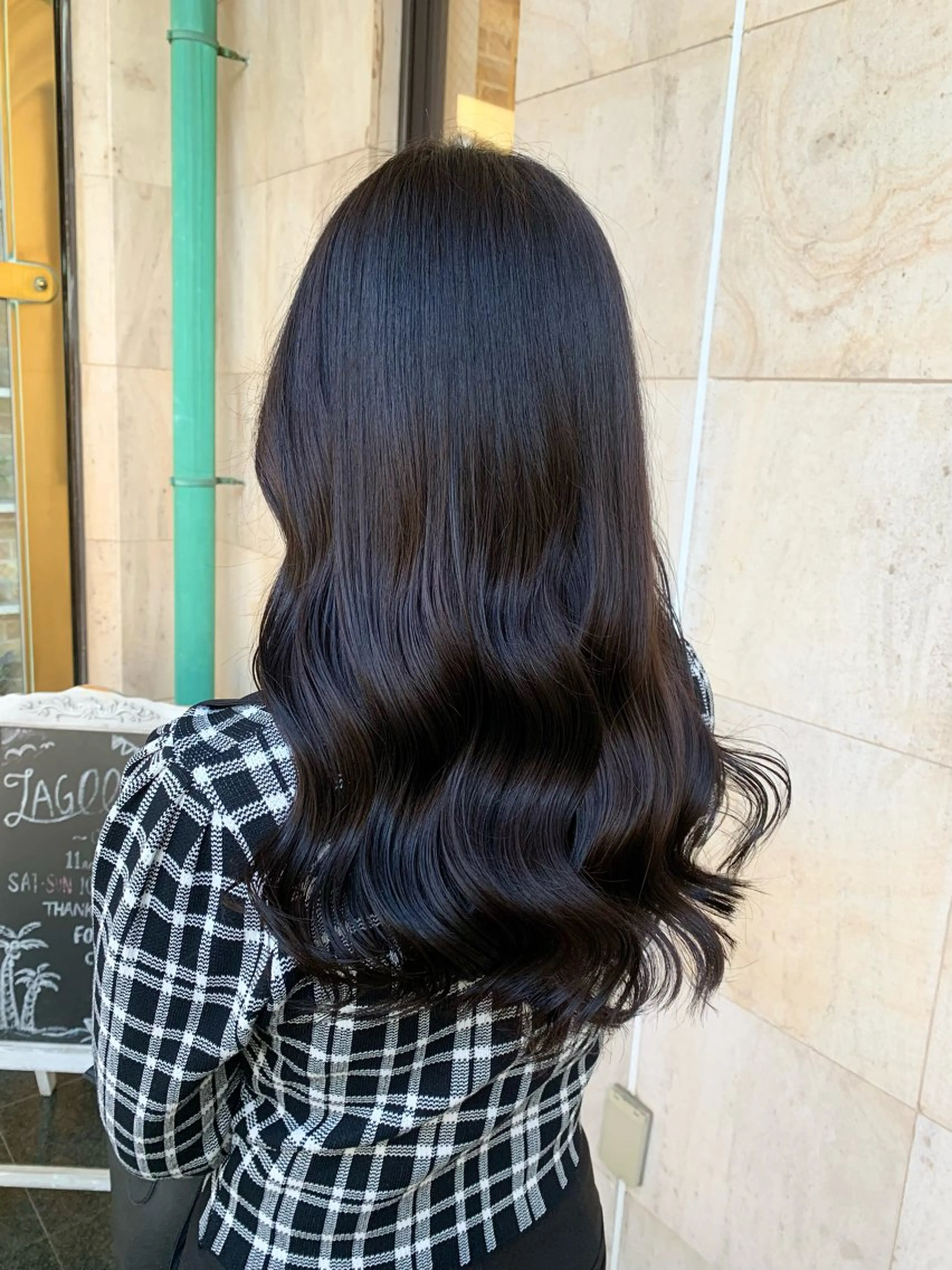 ロング カラー 切りっぱなしボブ ブリーチ ダブルカラー ハイライトカラー ブリーチなしカラー カット ヘアカラー トリートメント ヘッドスパ ✨艶髪✨透明感✨ 山内大樹のヘアスタイル