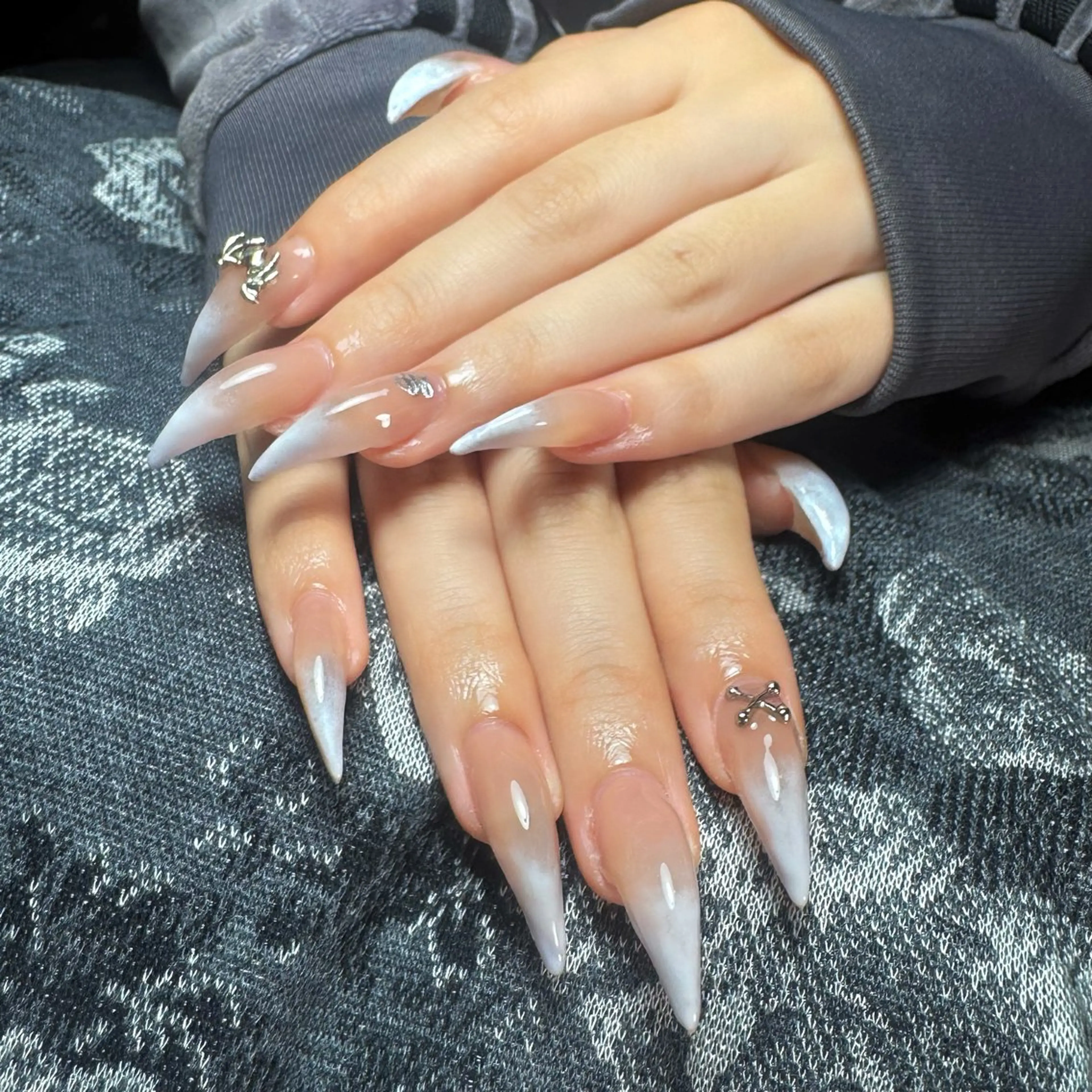 ⚜️猫爪🐈‍⬛ネイルコース⚜️の写真