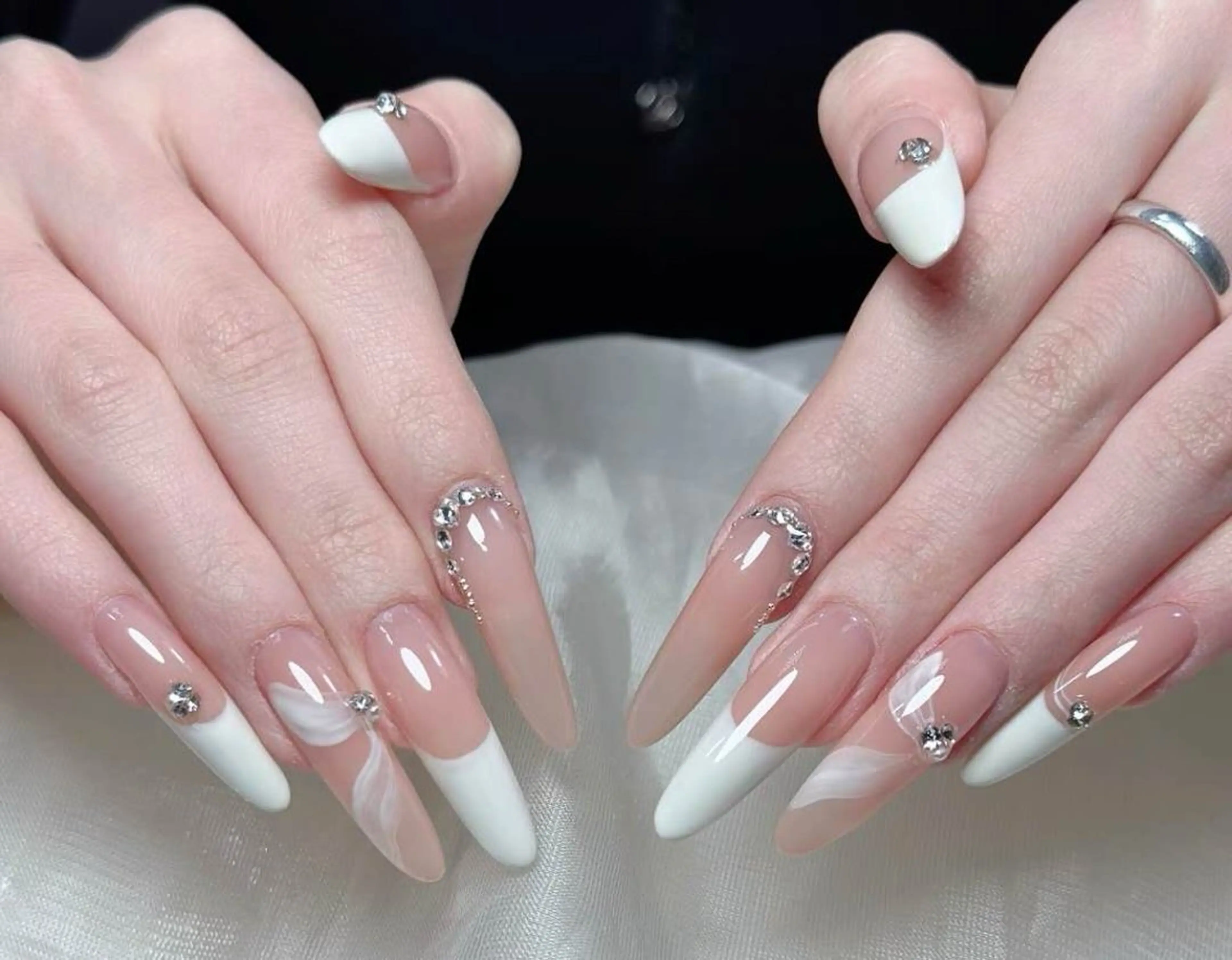 ネイル 小島 千尋のネイルデザイン